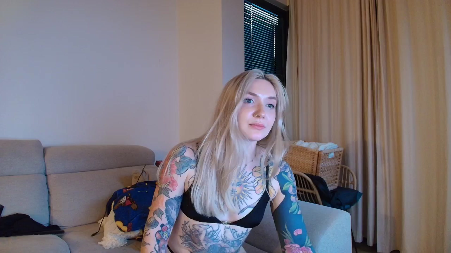 Gallery image thumbnail from Tattoo_bbgirl's myfreecams stream on, 04/17/2026, 22:00 image 6 of 20
