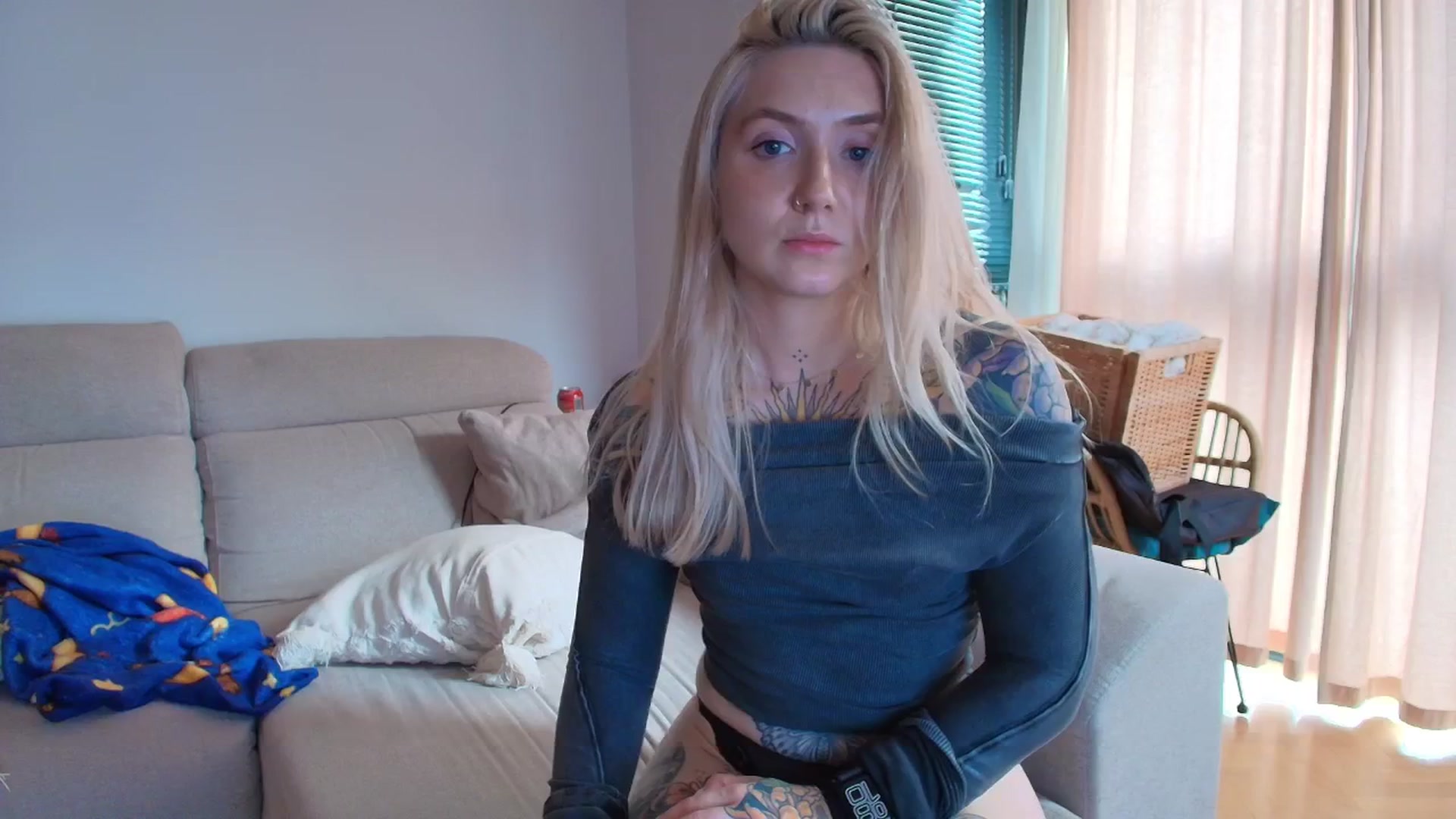 Gallery image thumbnail from Tattoo_bbgirl's myfreecams stream on, 04/18/2026, 20:35 image 7 of 20