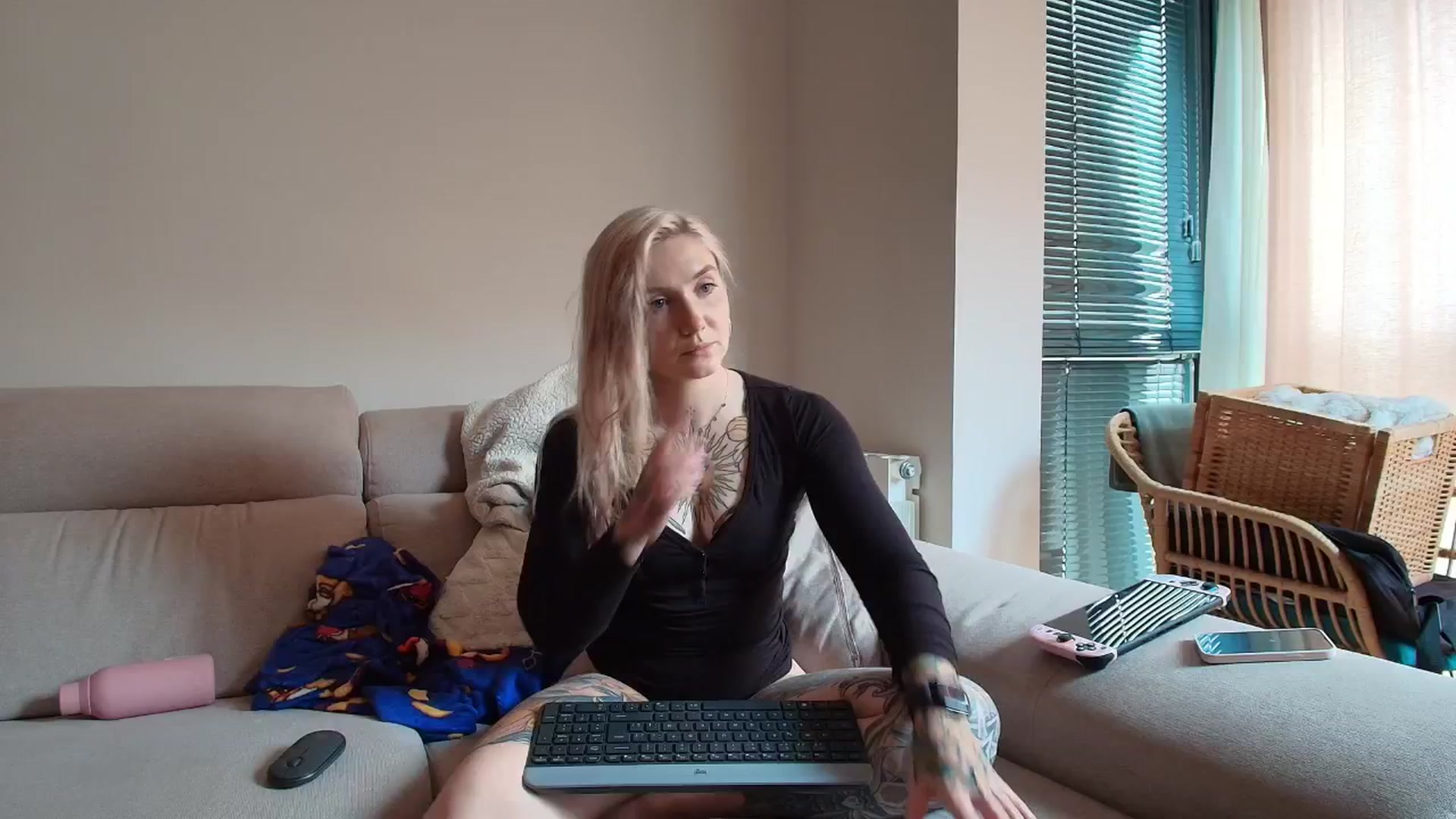 Gallery image thumbnail from Tattoo_bbgirl's myfreecams stream on, 04/21/2026, 14:43 image 11 of 20