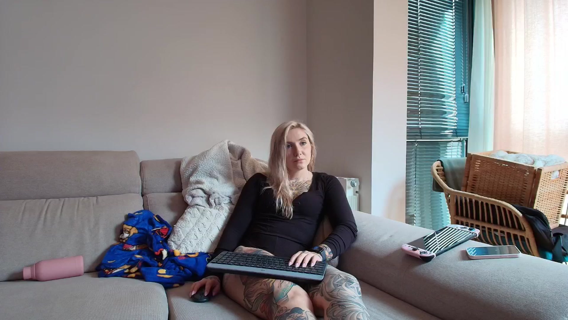 Gallery image thumbnail from Tattoo_bbgirl's myfreecams stream on, 04/21/2026, 14:43 image 13 of 20