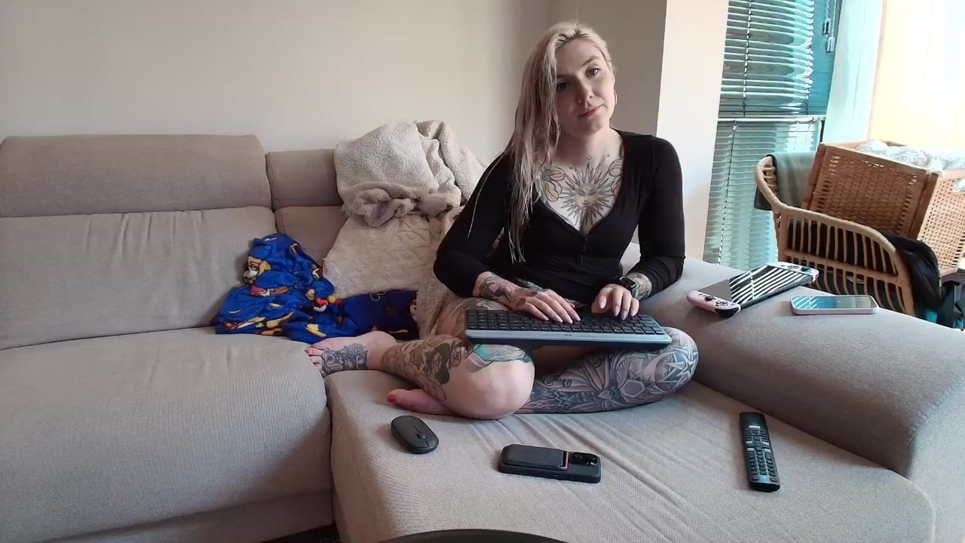 Gallery image thumbnail from Tattoo_bbgirl's myfreecams stream on, 04/21/2026, 14:43 image 4 of 20