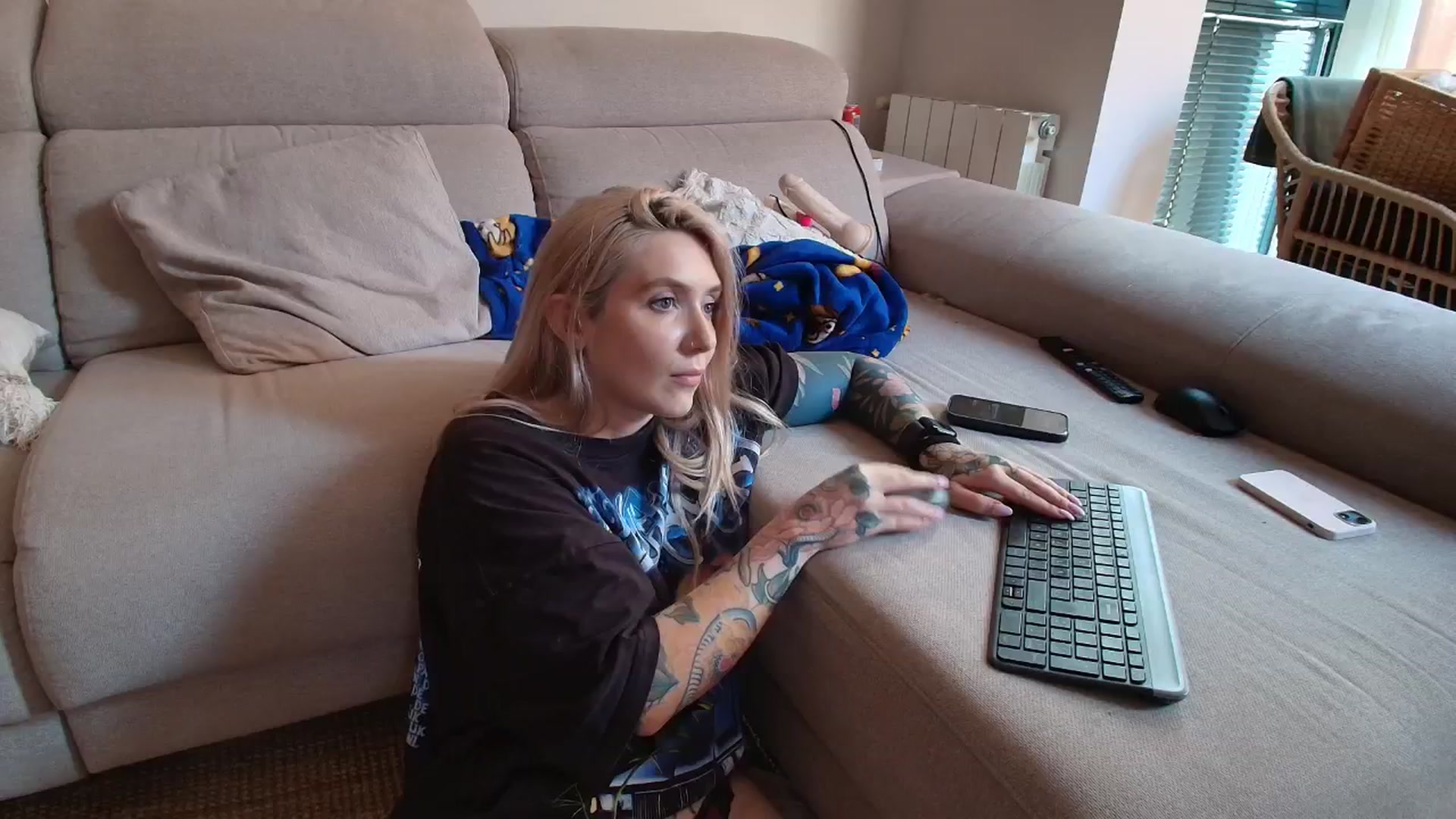 Gallery image thumbnail from Tattoo_bbgirl's myfreecams stream on, 04/22/2026, 18:37 image 4 of 20