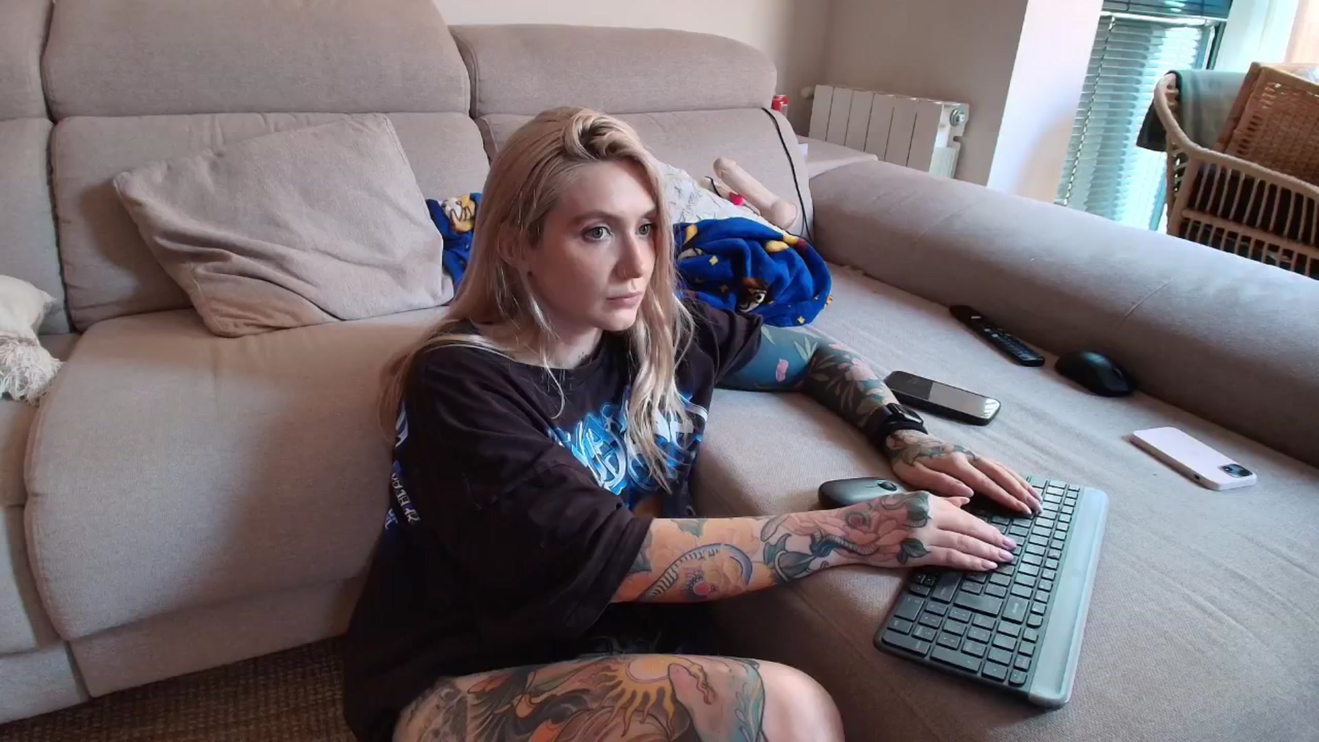 Gallery image thumbnail from Tattoo_bbgirl's myfreecams stream on, 04/22/2026, 18:37 image 8 of 20