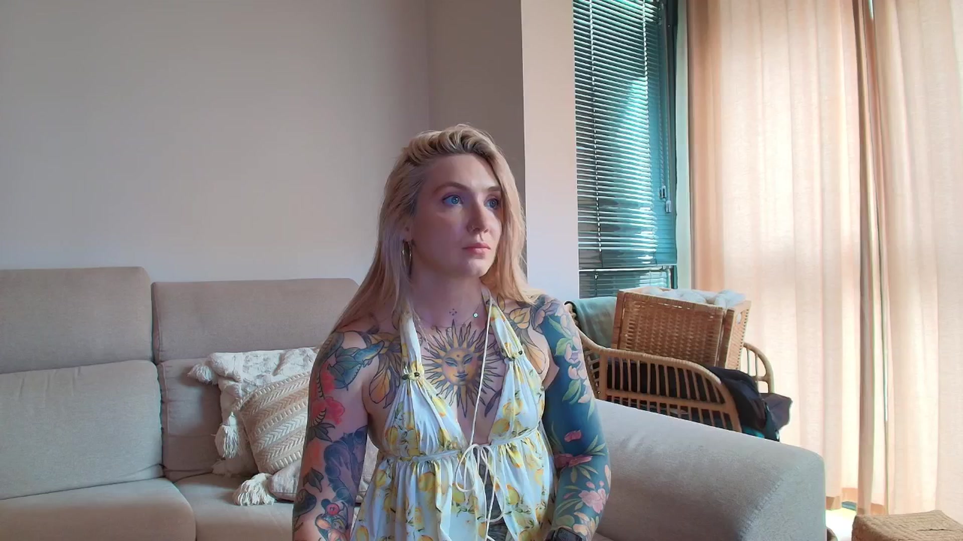 Gallery image thumbnail from Tattoo_bbgirl's myfreecams stream on, 04/28/2026, 17:00 image 18 of 20