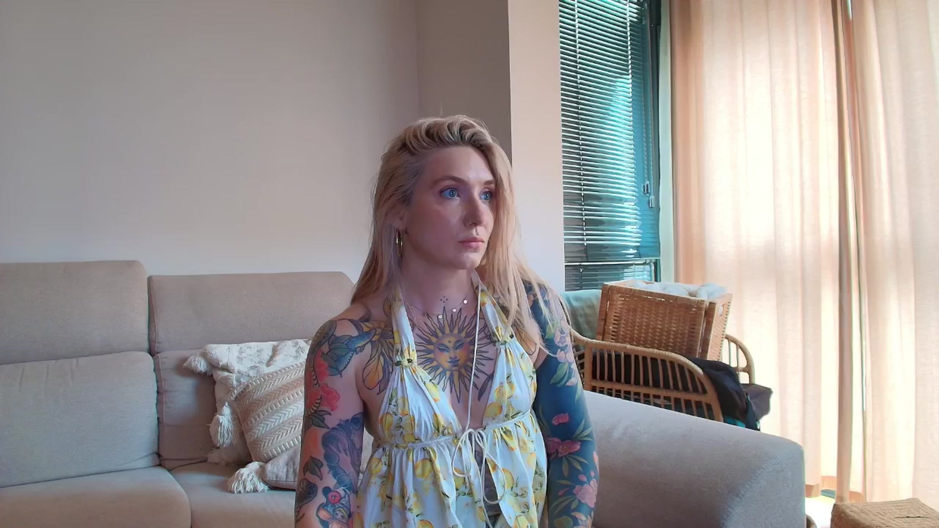 Gallery image thumbnail from Tattoo_bbgirl's myfreecams stream on, 04/28/2026, 17:00 image 16 of 20