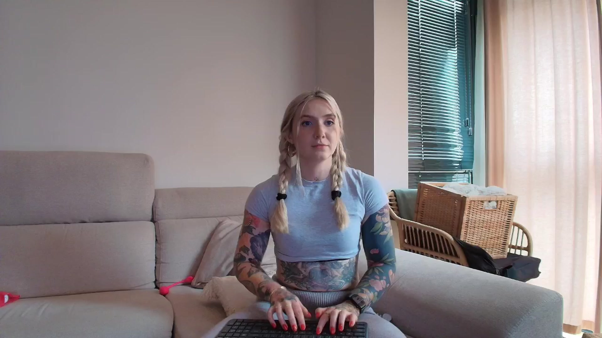 Gallery image thumbnail from Tattoo_bbgirl's myfreecams stream on, 05/02/2026, 18:20 image 14 of 20