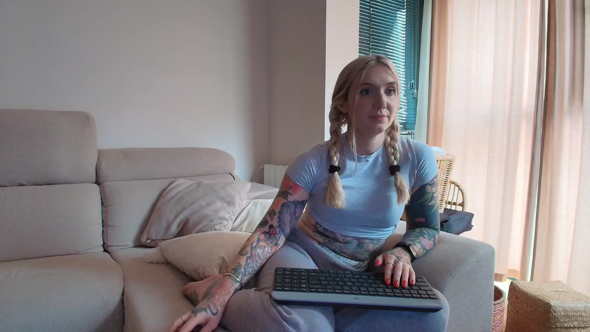 Gallery image thumbnail from Tattoo_bbgirl's myfreecams stream on, 05/02/2026, 18:20 image 5 of 20