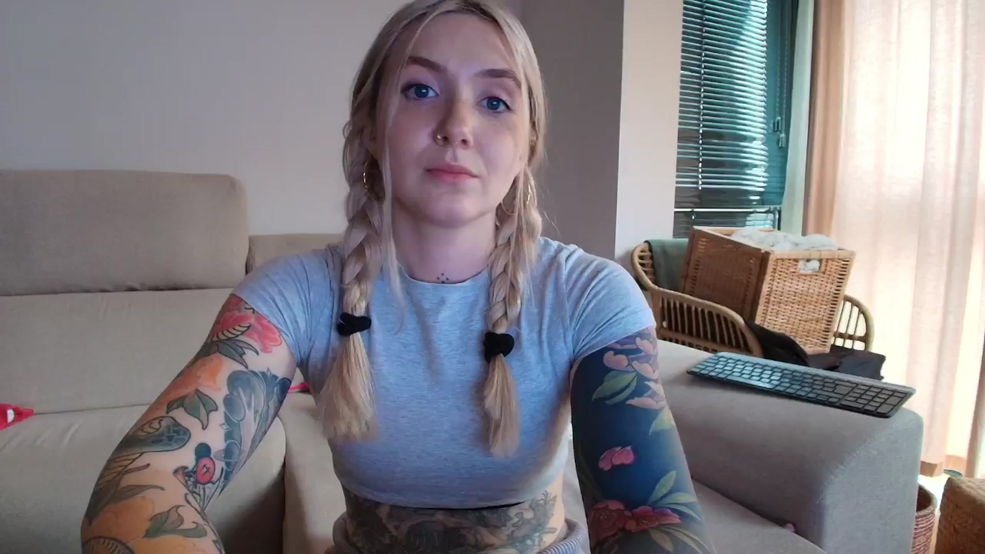 Gallery image thumbnail from Tattoo_bbgirl's myfreecams stream on, 05/02/2026, 18:20 image 15 of 20