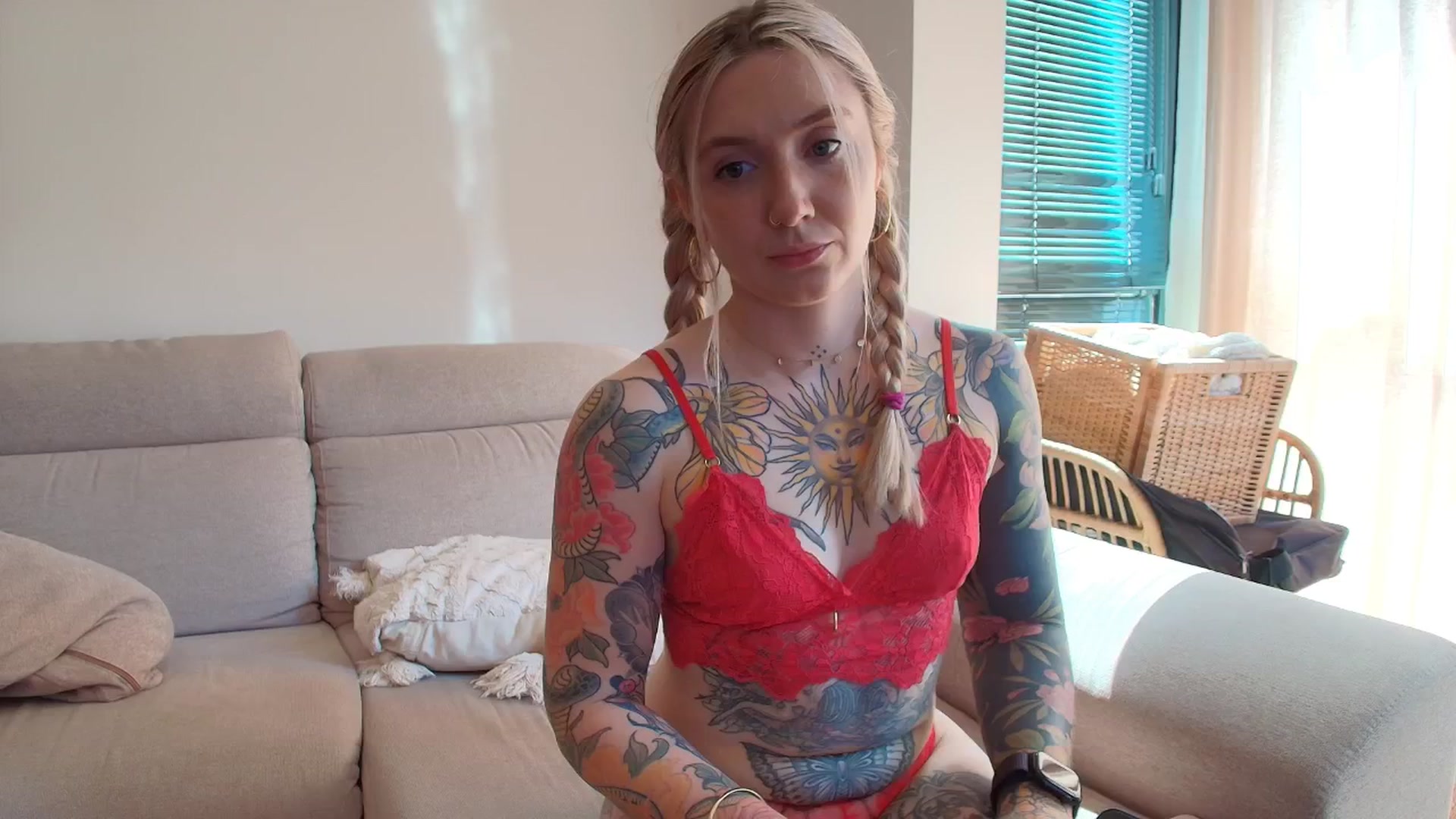 Gallery image thumbnail from Tattoo_bbgirl's myfreecams stream on, 05/04/2026, 15:06 image 14 of 20