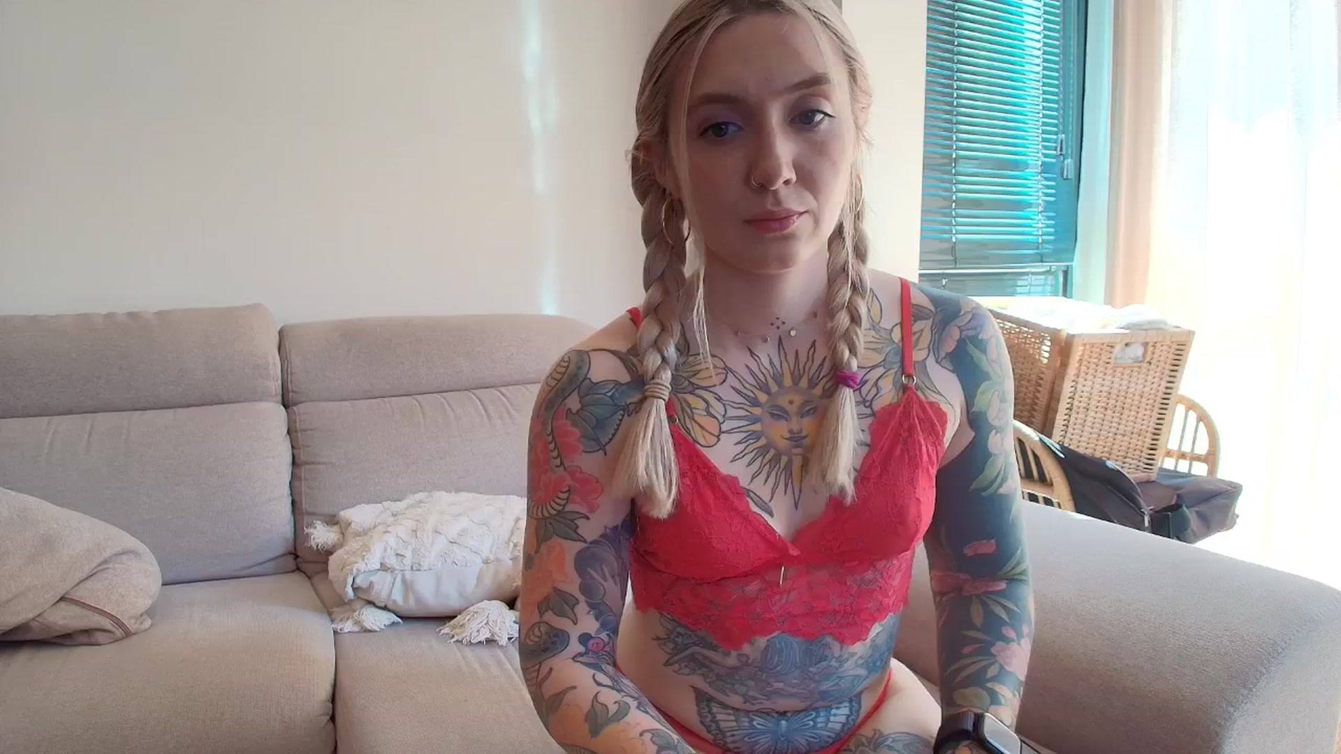 Gallery image thumbnail from Tattoo_bbgirl's myfreecams stream on, 05/04/2026, 15:06 image 3 of 20