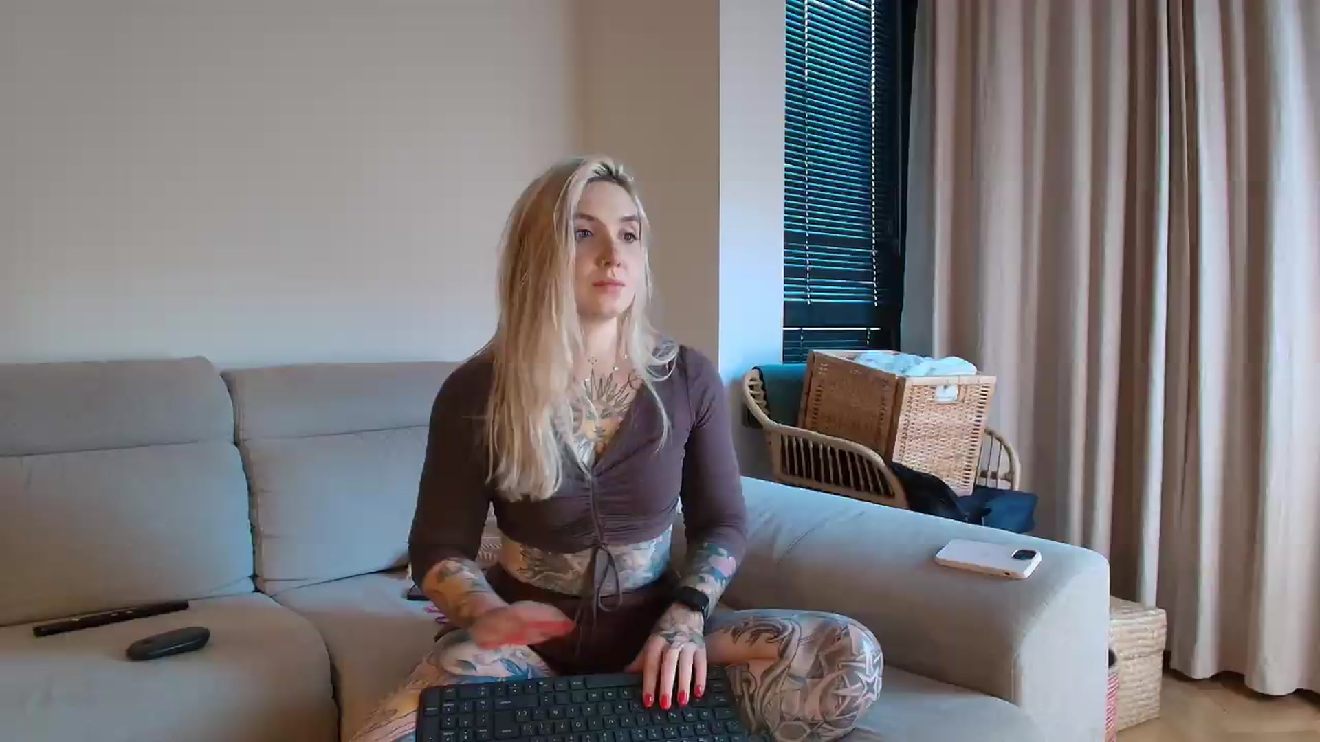 Gallery image thumbnail from Tattoo_bbgirl's myfreecams stream on, 05/05/2026, 19:54 image 15 of 20