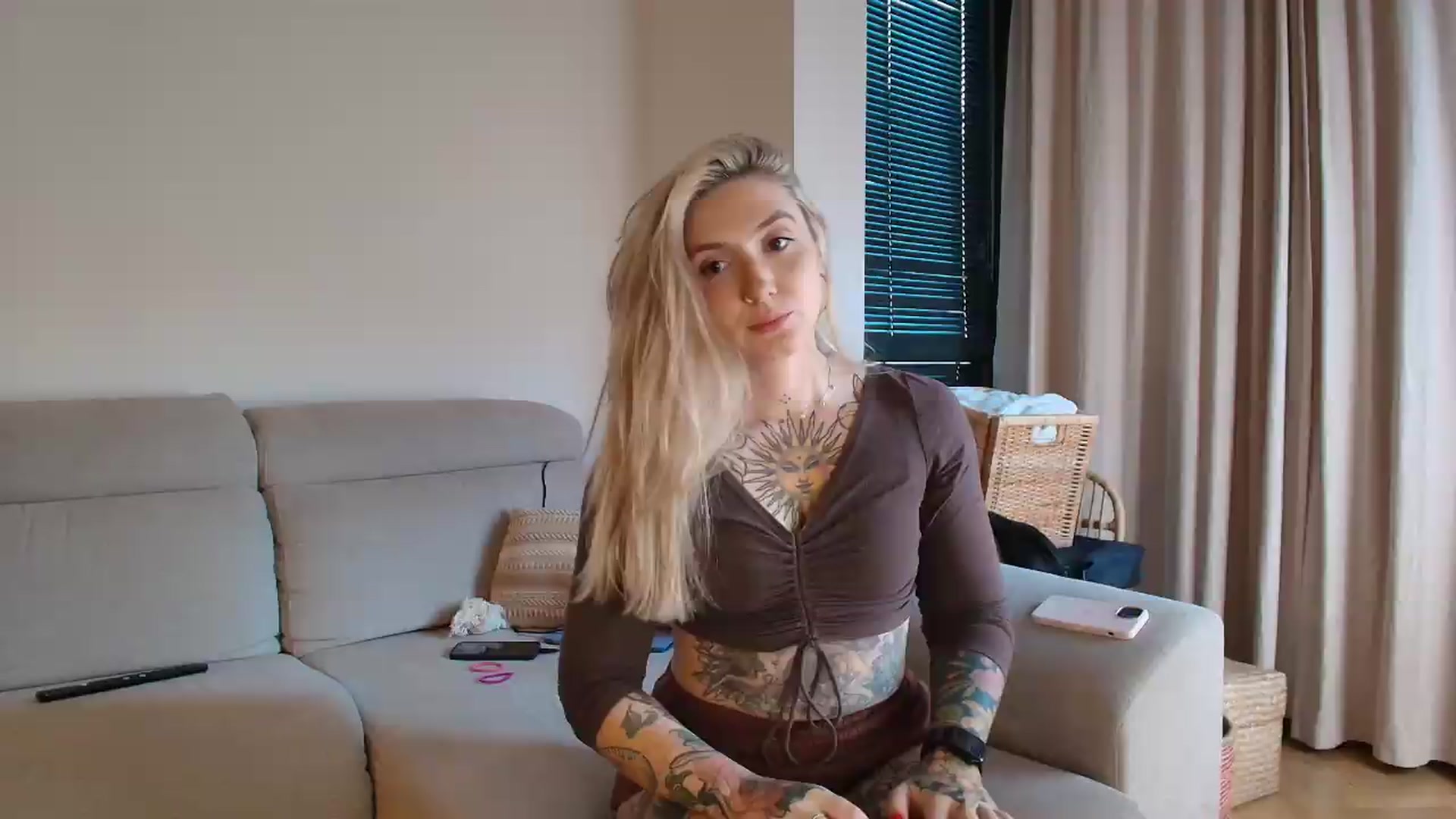 Gallery image thumbnail from Tattoo_bbgirl's myfreecams stream on, 05/05/2026, 19:54 image 16 of 20