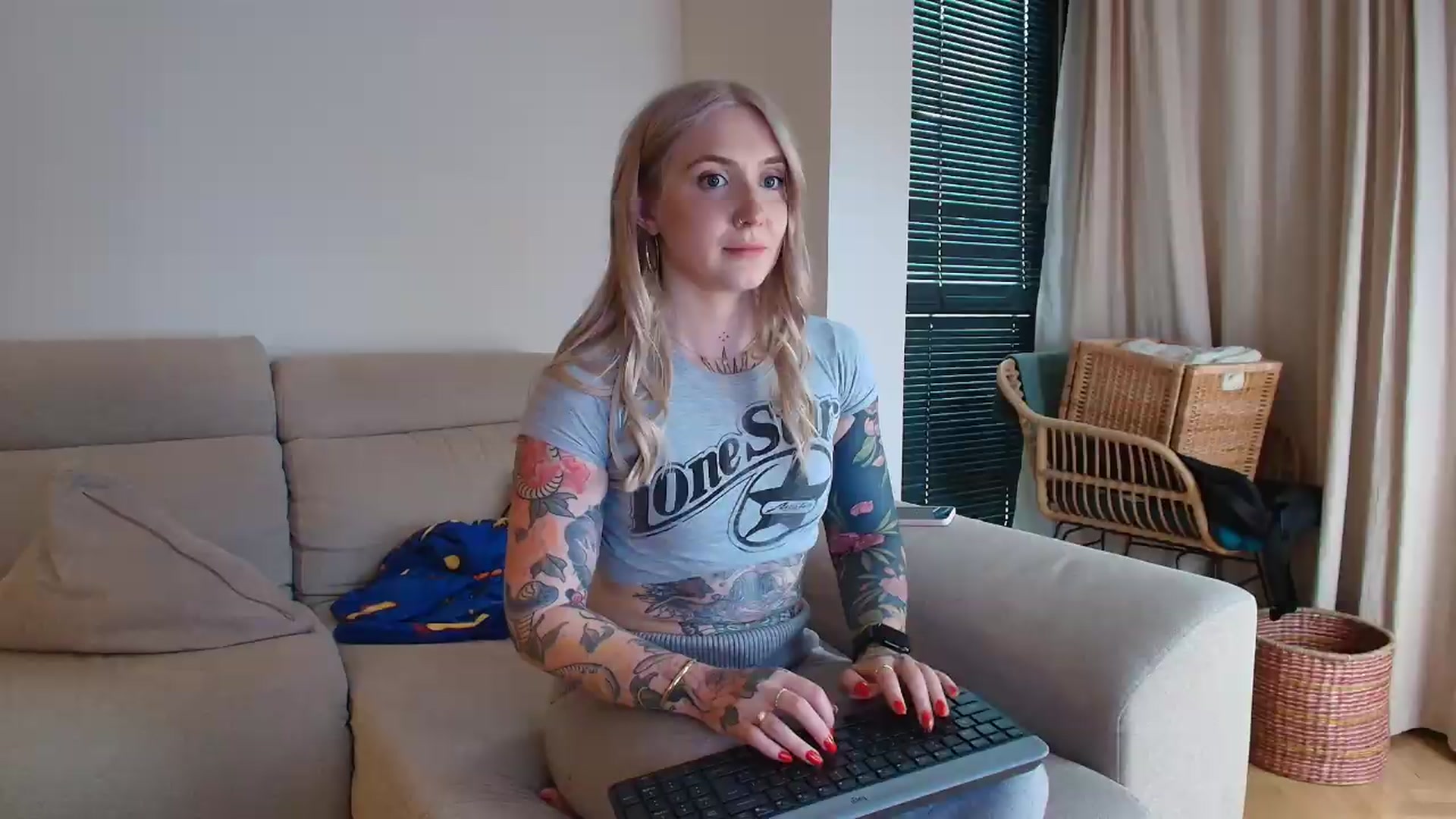Gallery image thumbnail from Tattoo_bbgirl's myfreecams stream on, 05/12/2026, 18:42 image 16 of 20