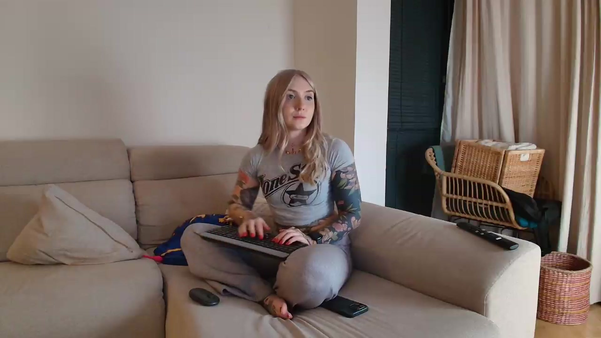 Gallery image thumbnail from Tattoo_bbgirl's myfreecams stream on, 05/12/2026, 21:14 image 19 of 20