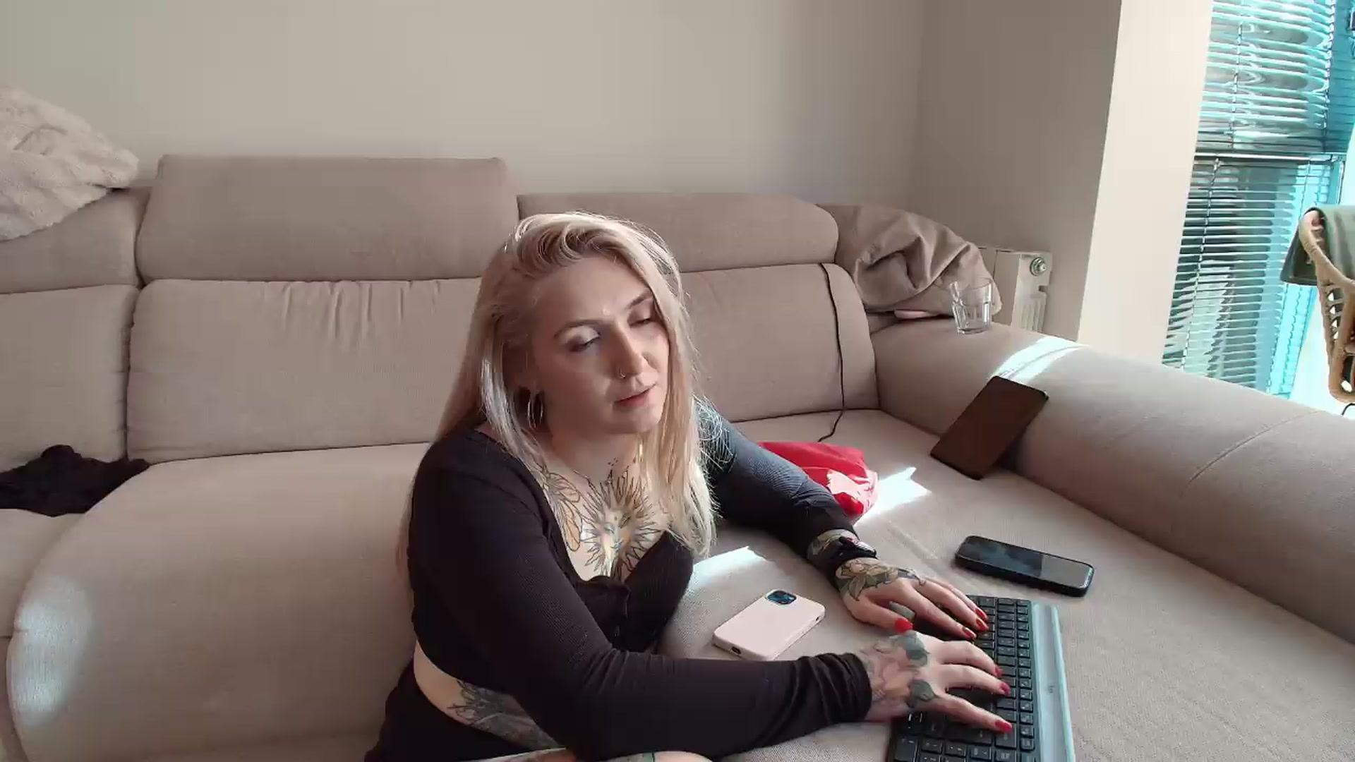 Gallery image thumbnail from Tattoo_bbgirl's myfreecams stream on, 05/19/2026, 18:02 image 11 of 20