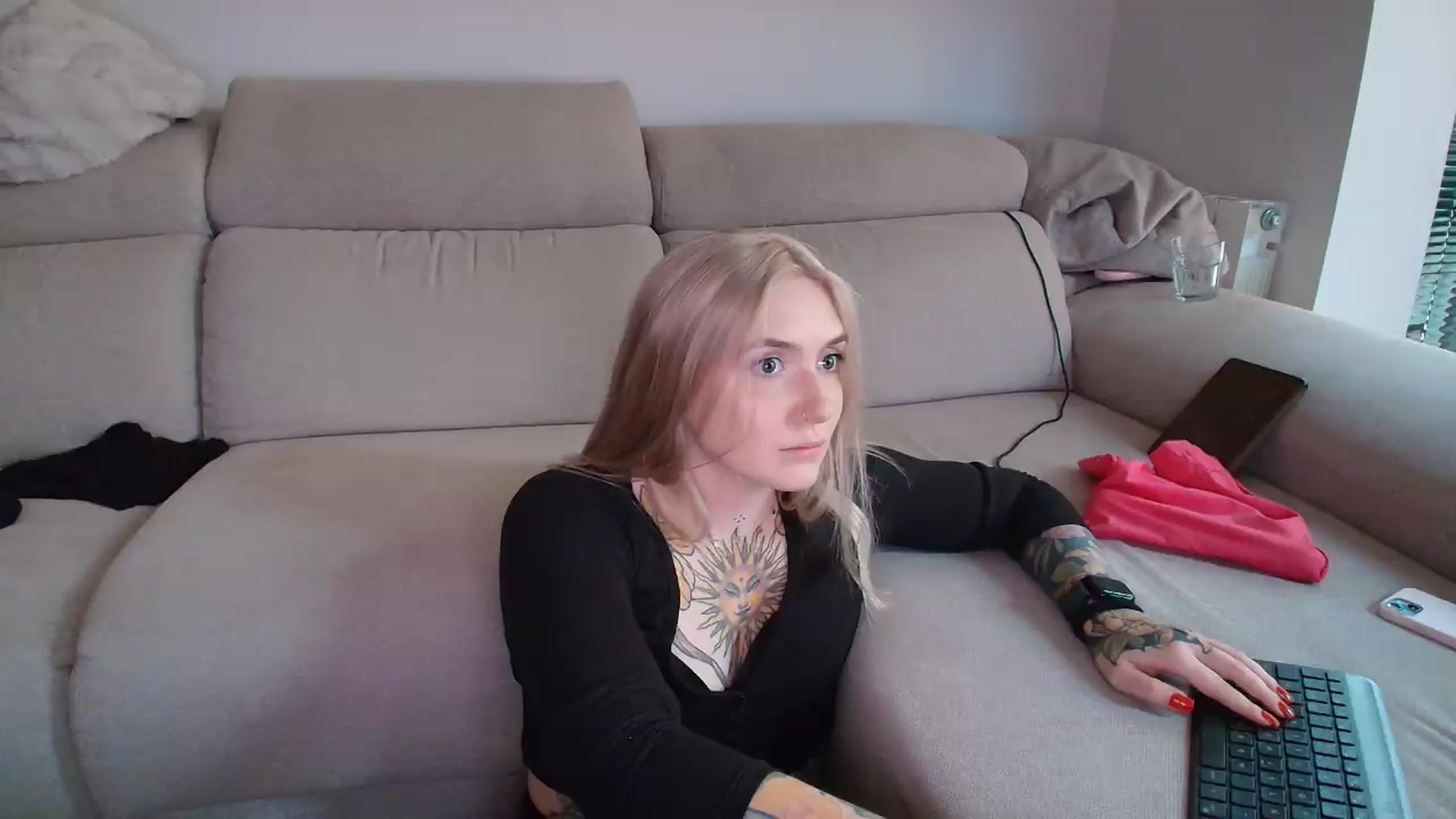 Gallery image thumbnail from Tattoo_bbgirl's myfreecams stream on, 05/19/2026, 21:01 image 2 of 20