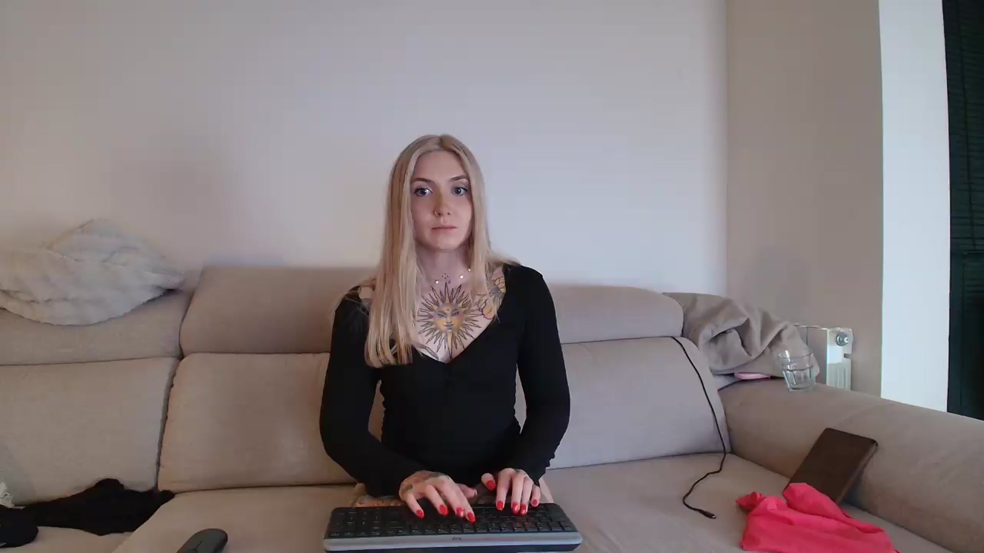 Gallery image thumbnail from Tattoo_bbgirl's myfreecams stream on, 05/19/2026, 21:01 image 12 of 20