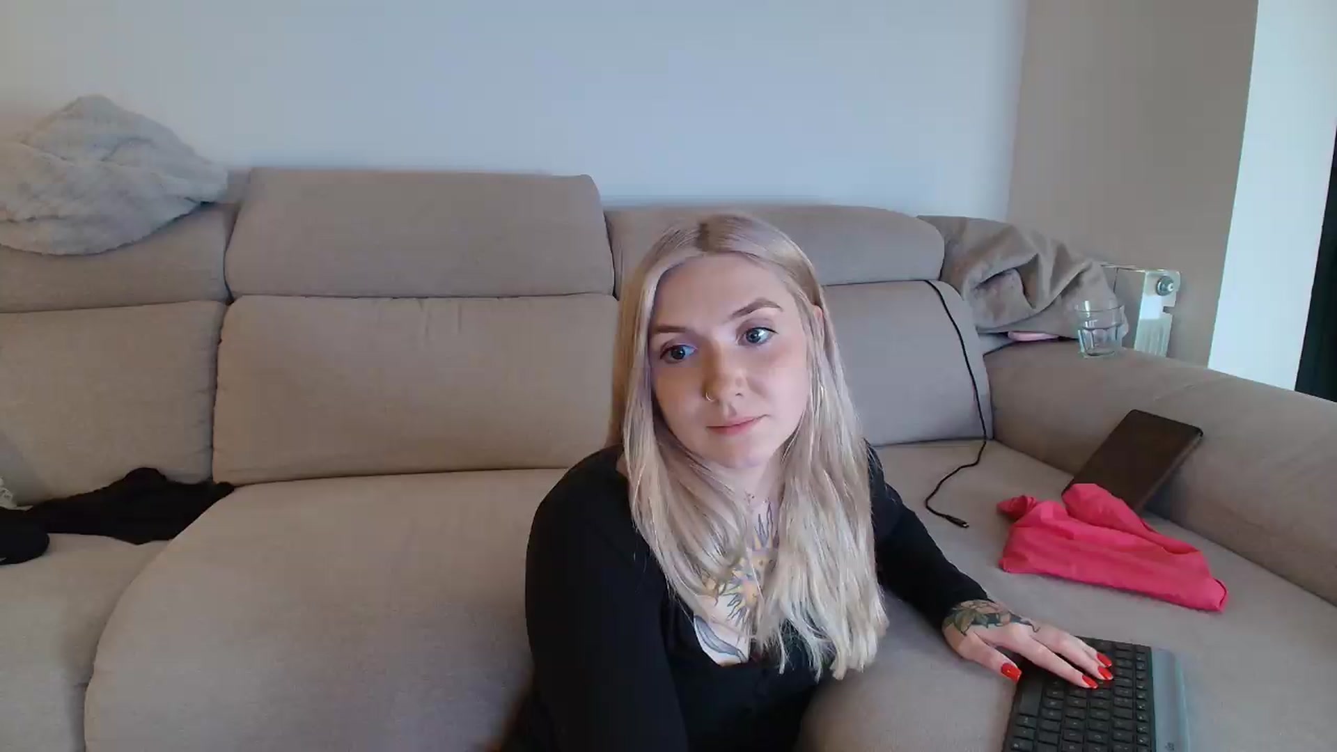 Gallery image thumbnail from Tattoo_bbgirl's myfreecams stream on, 05/19/2026, 21:01 image 17 of 20