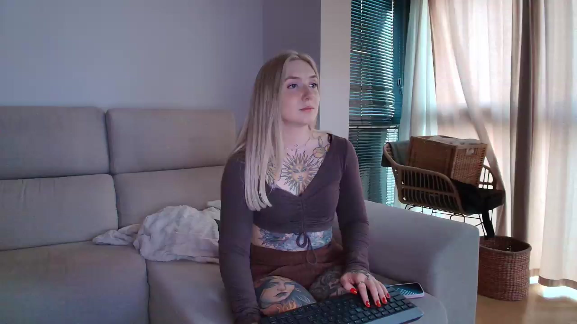 Gallery image thumbnail from Tattoo_bbgirl's myfreecams stream on, 05/20/2026, 19:18 image 15 of 20
