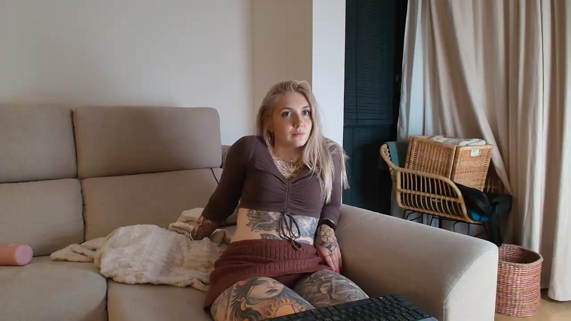 Gallery image thumbnail from Tattoo_bbgirl's myfreecams stream on, 05/20/2026, 21:34 image 18 of 20