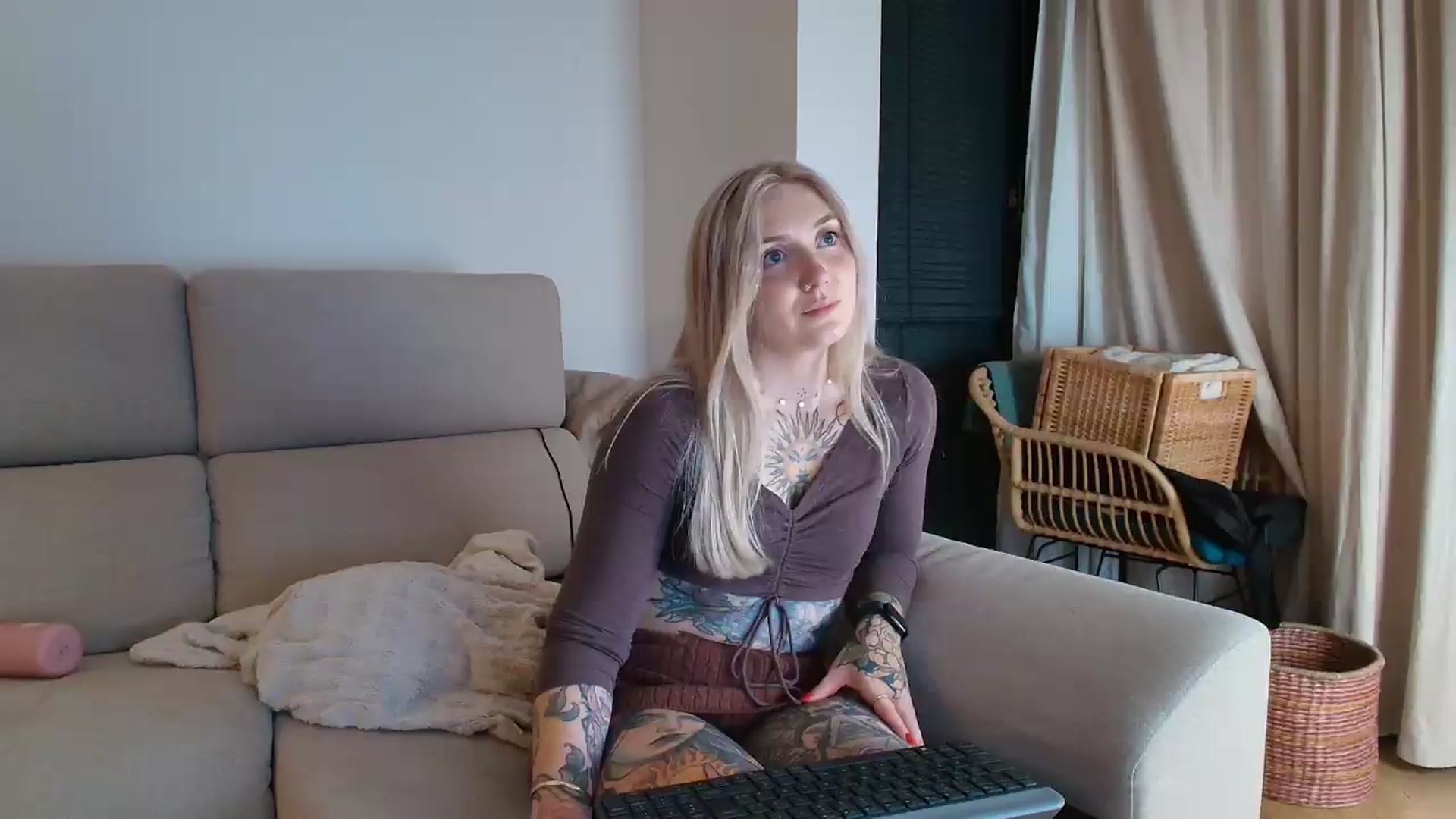 Gallery image thumbnail from Tattoo_bbgirl's myfreecams stream on, 05/20/2026, 21:34 image 16 of 20
