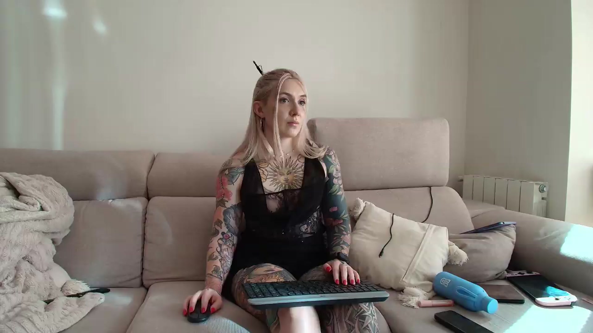 Gallery image thumbnail from Tattoo_bbgirl's myfreecams stream on, 05/22/2026, 16:24 image 17 of 20