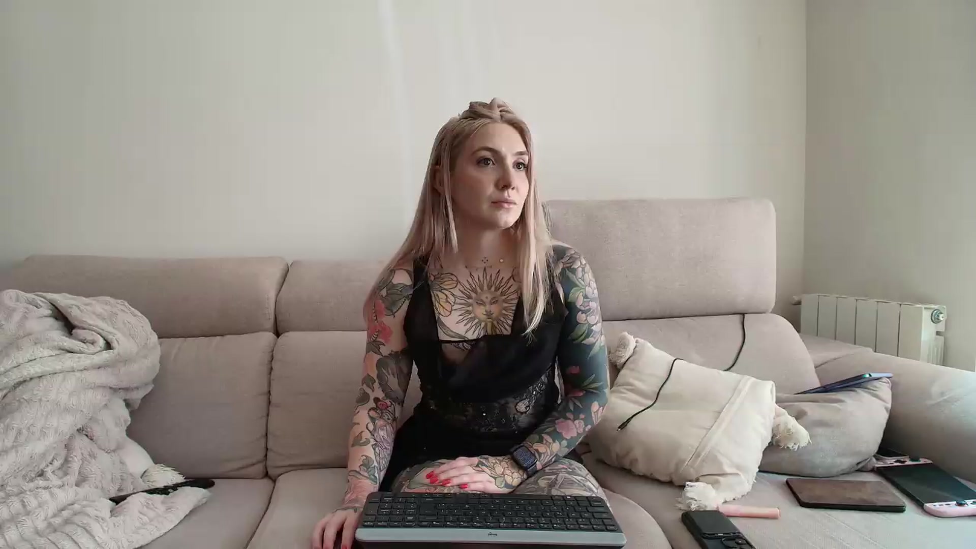 Gallery image thumbnail from Tattoo_bbgirl's myfreecams stream on, 05/22/2026, 16:24 image 6 of 20