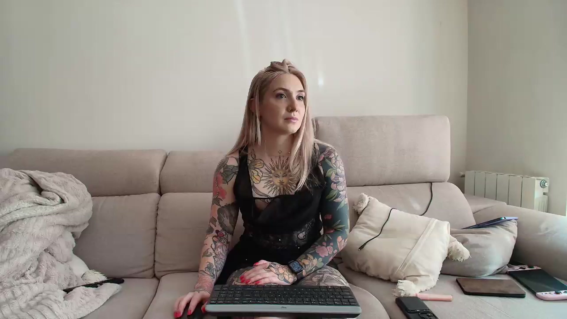 Gallery image thumbnail from Tattoo_bbgirl's myfreecams stream on, 05/22/2026, 16:24 image 5 of 20