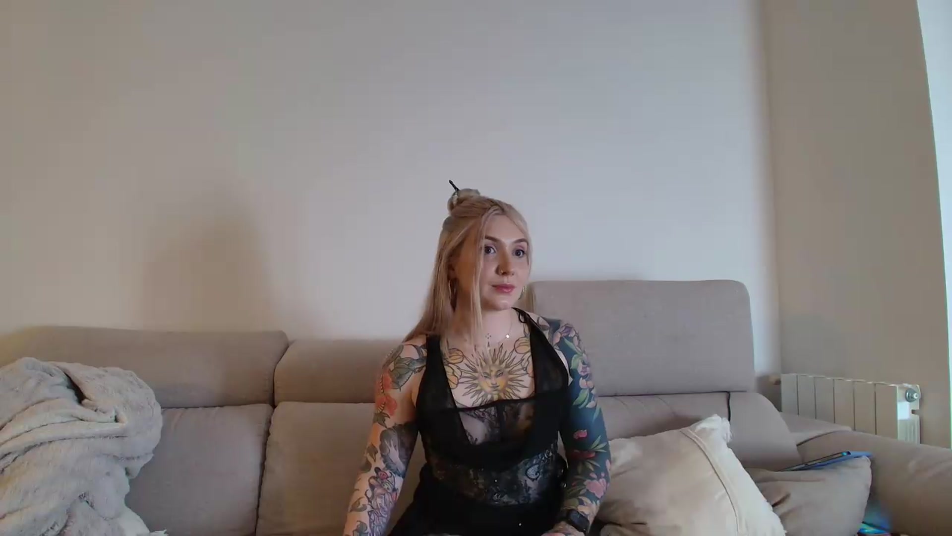 Gallery image thumbnail from Tattoo_bbgirl's myfreecams stream on, 05/22/2026, 21:21 image 15 of 20