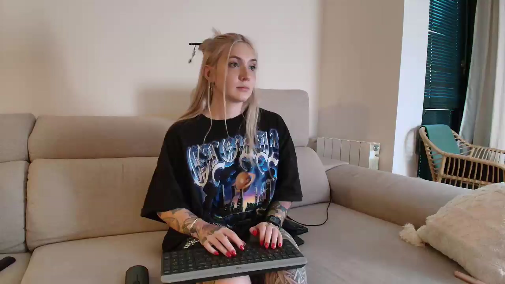 Gallery image thumbnail from Tattoo_bbgirl's myfreecams stream on, 05/23/2026, 20:40 image 4 of 20