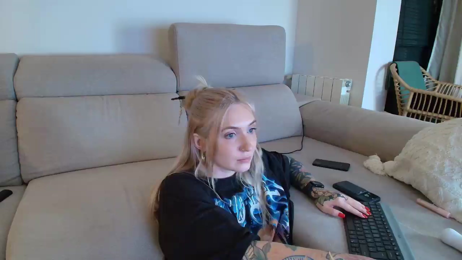 Gallery image thumbnail from Tattoo_bbgirl's myfreecams stream on, 05/23/2026, 20:40 image 16 of 20