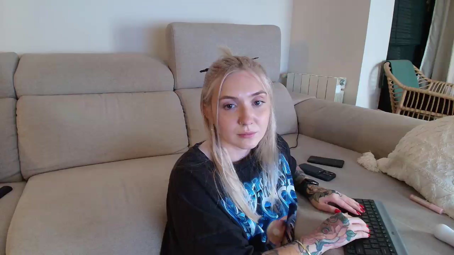 Gallery image thumbnail from Tattoo_bbgirl's myfreecams stream on, 05/23/2026, 20:40 image 13 of 20