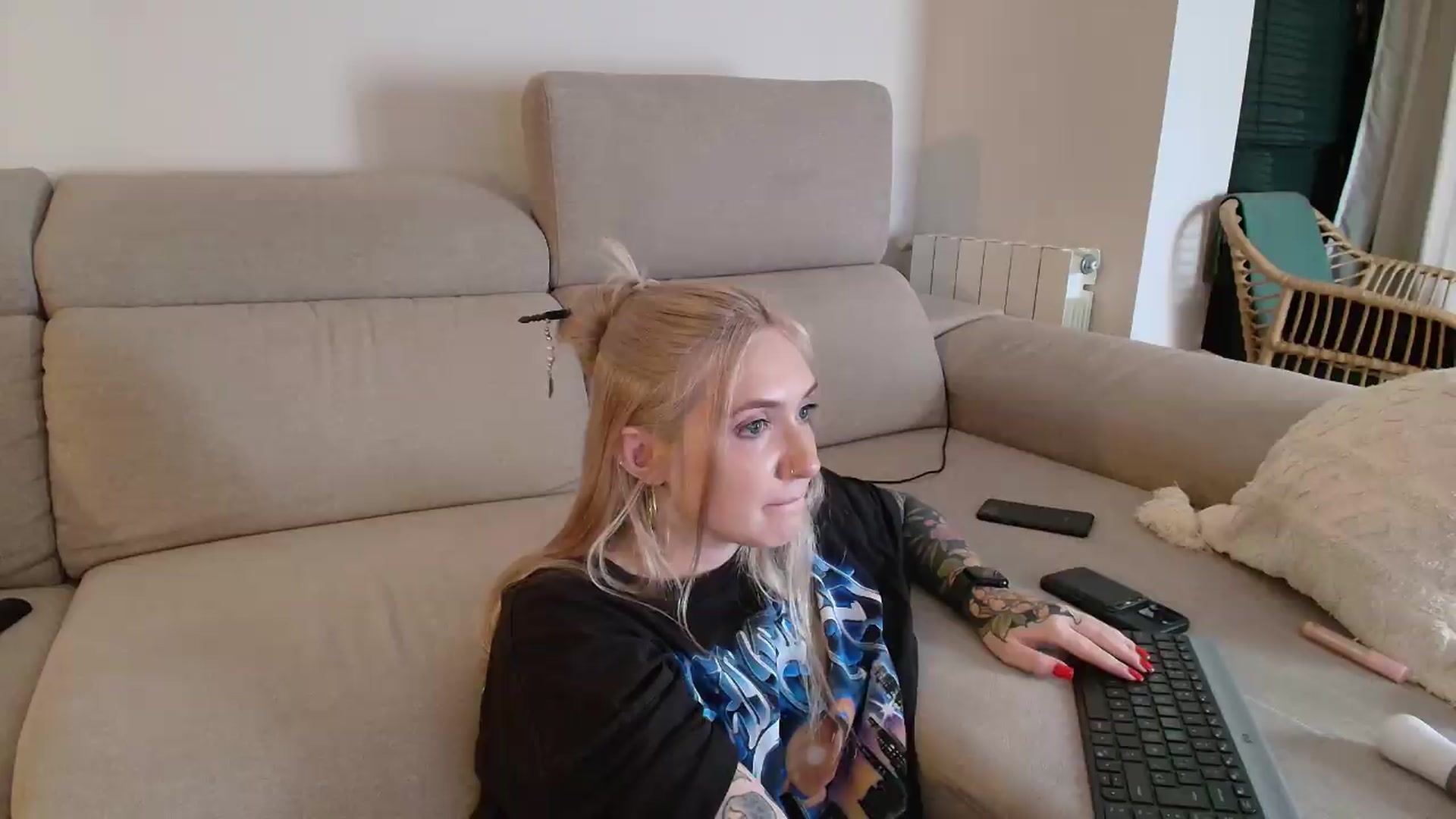 Gallery image thumbnail from Tattoo_bbgirl's myfreecams stream on, 05/23/2026, 20:40 image 18 of 20