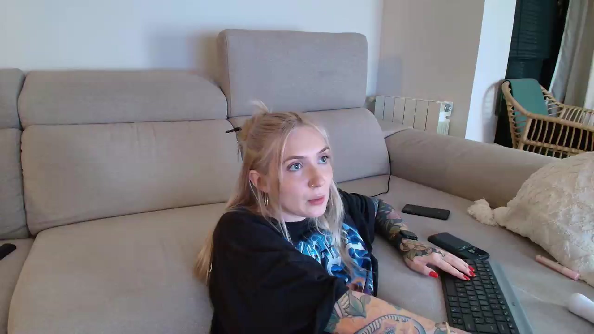 Gallery image thumbnail from Tattoo_bbgirl's myfreecams stream on, 05/23/2026, 20:40 image 15 of 20