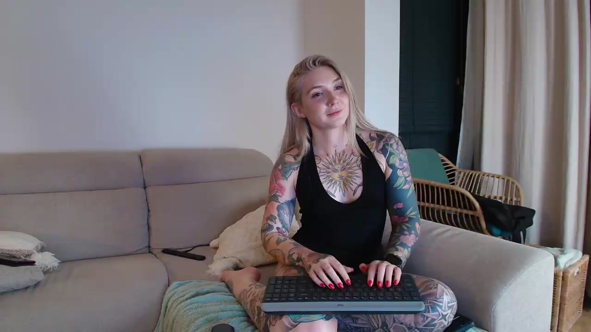 Gallery image thumbnail from Tattoo_bbgirl's myfreecams stream on, 05/25/2026, 21:11 image 11 of 20