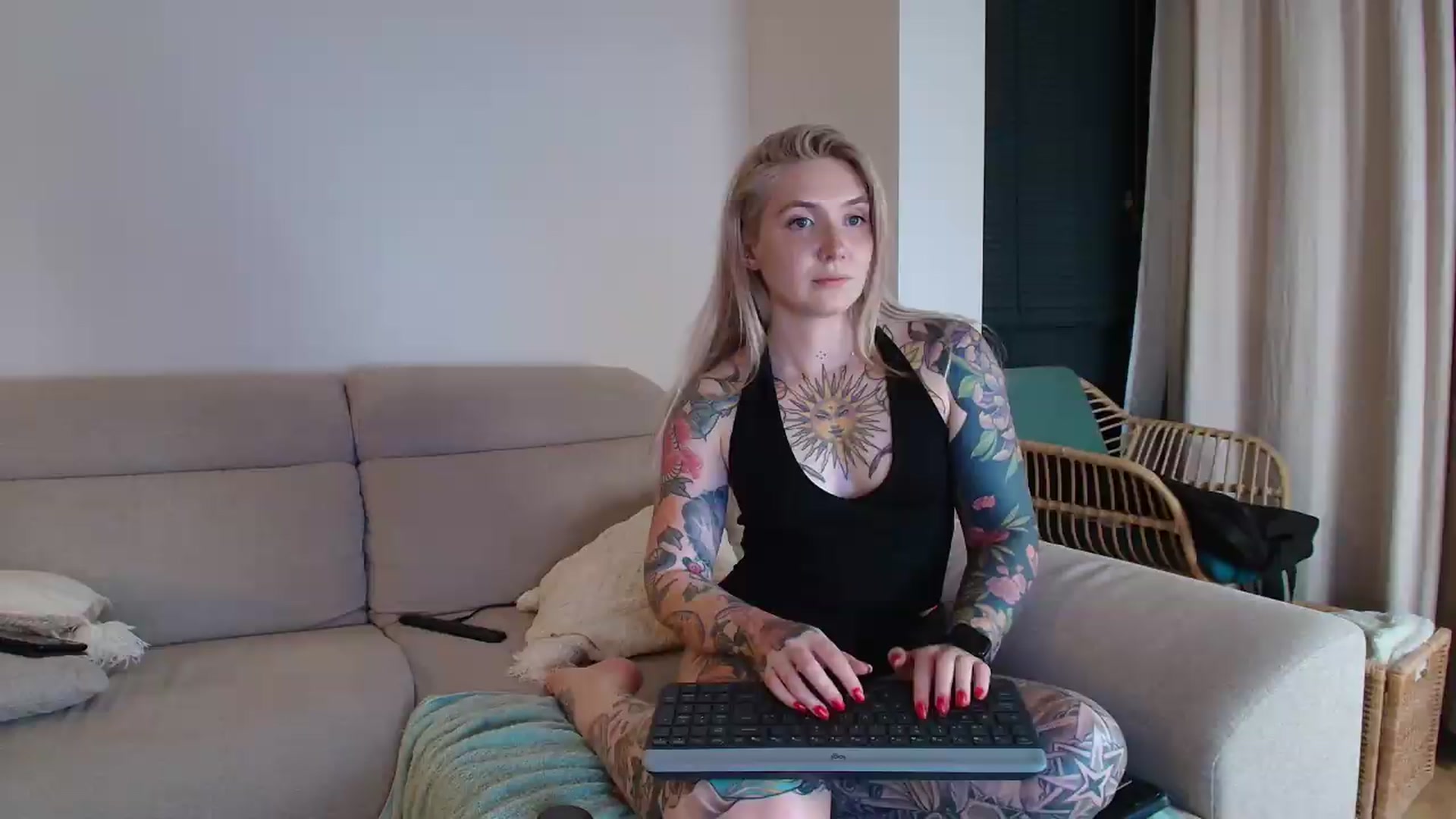 Gallery image thumbnail from Tattoo_bbgirl's myfreecams stream on, 05/25/2026, 21:11 image 9 of 20