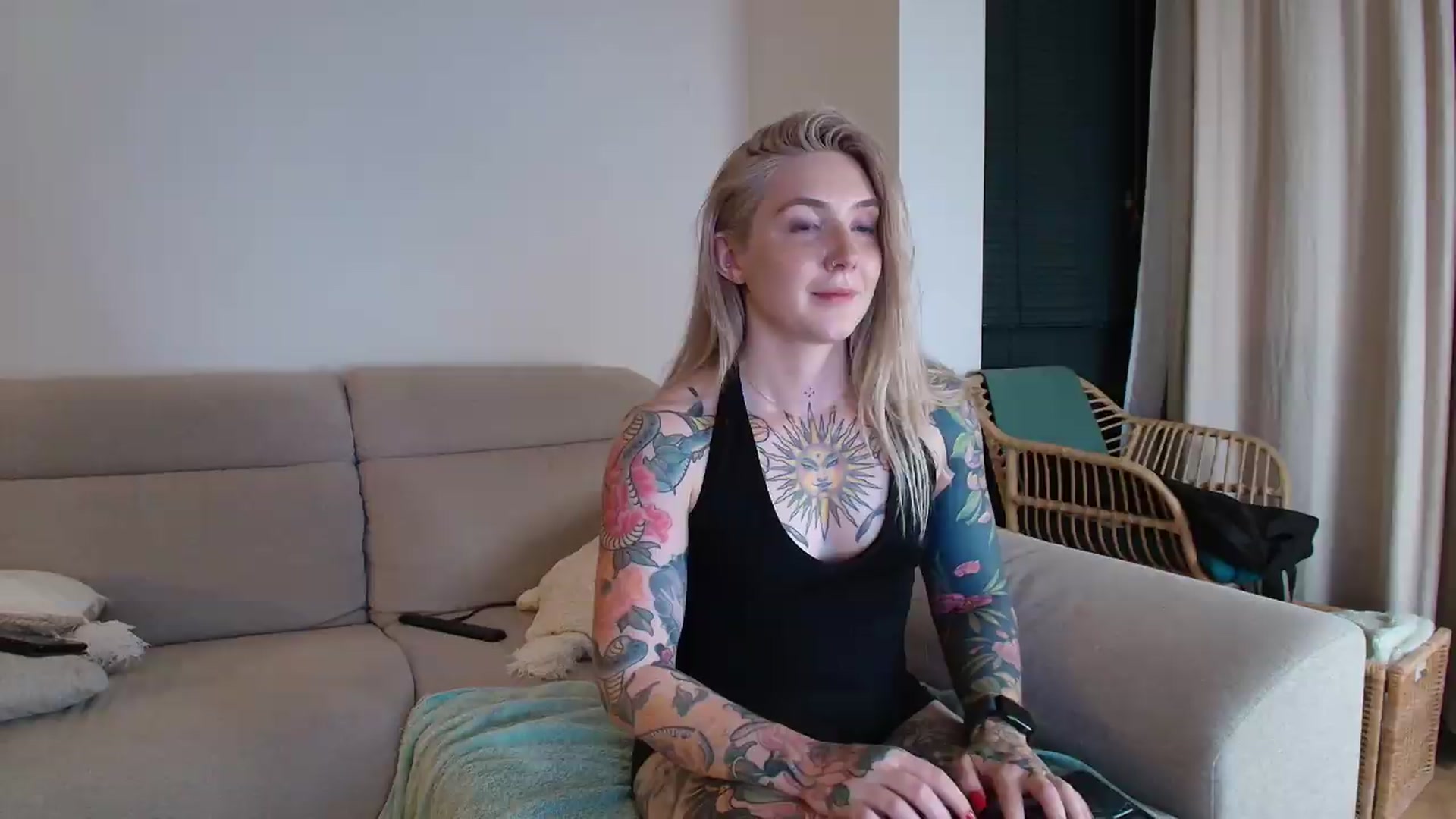 Gallery image thumbnail from Tattoo_bbgirl's myfreecams stream on, 05/25/2026, 21:11 image 3 of 20