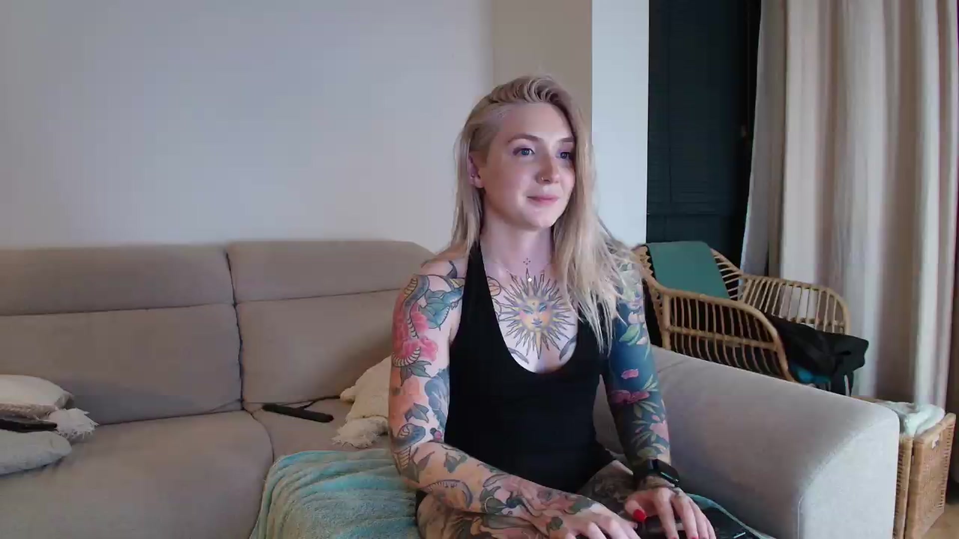 Gallery image thumbnail from Tattoo_bbgirl's myfreecams stream on, 05/25/2026, 21:11 image 4 of 20