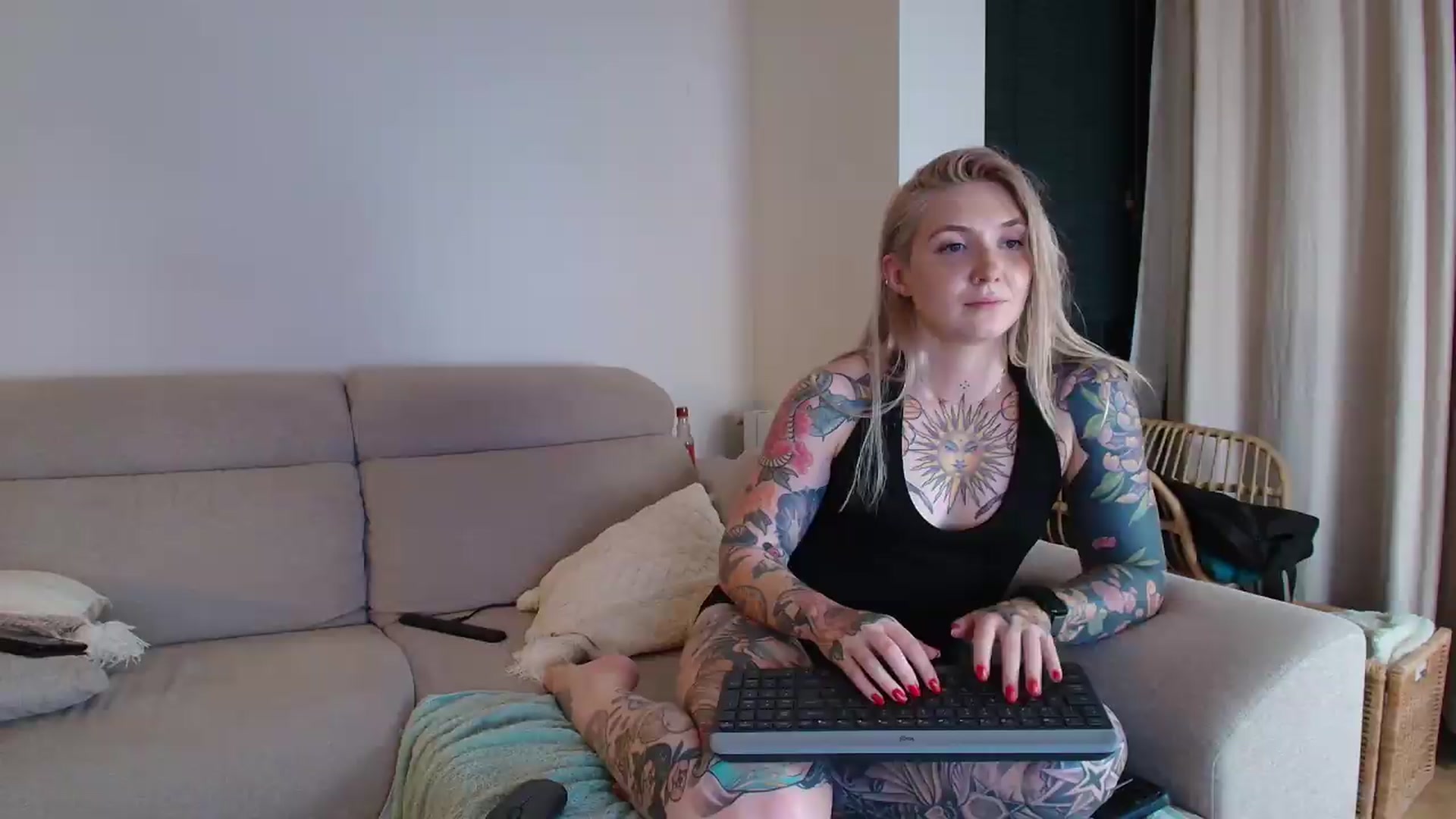 Gallery image thumbnail from Tattoo_bbgirl's myfreecams stream on, 05/25/2026, 21:11 image 13 of 20