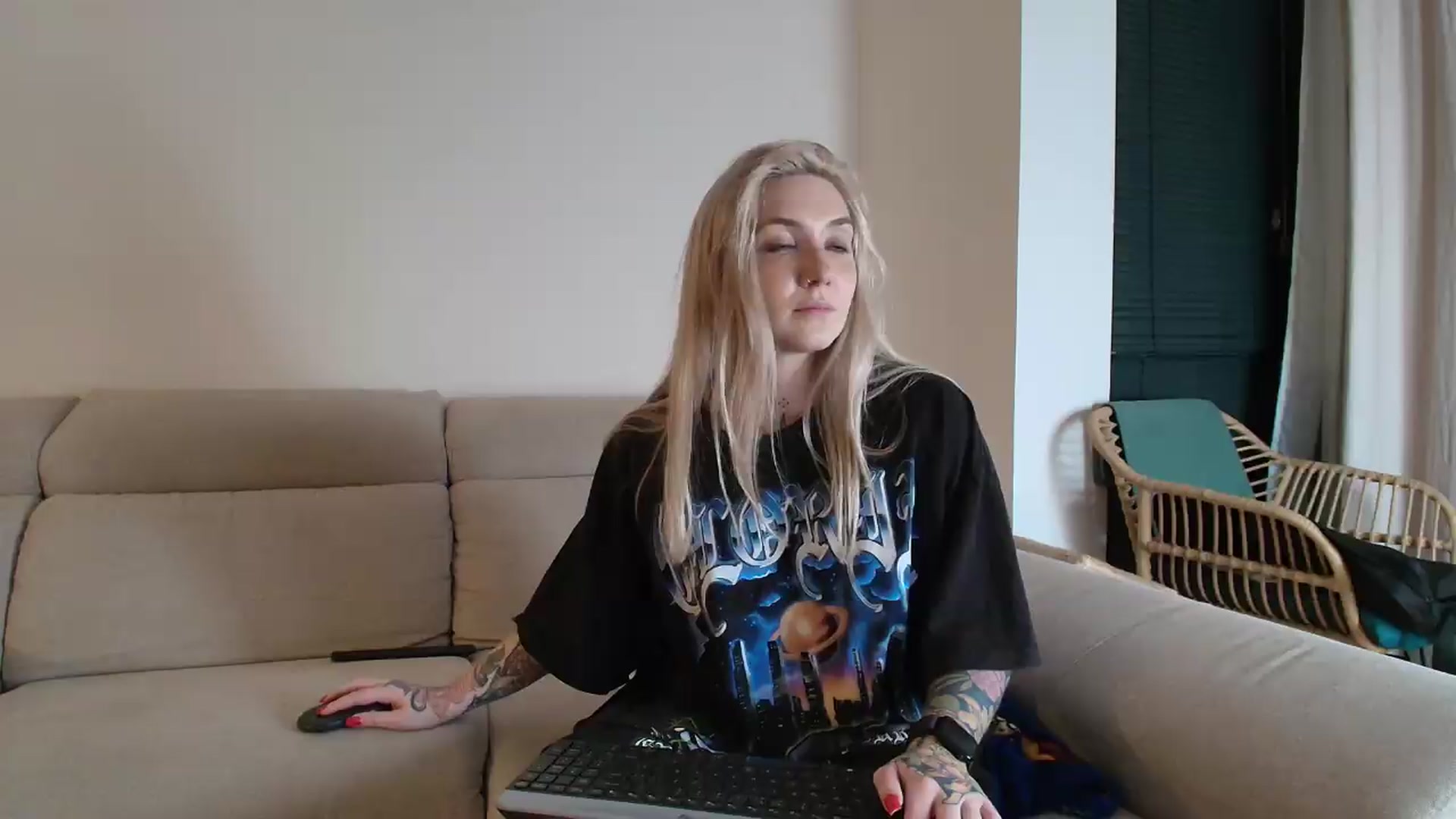 Gallery image thumbnail from Tattoo_bbgirl's myfreecams stream on, 05/26/2026, 21:28 image 1 of 20