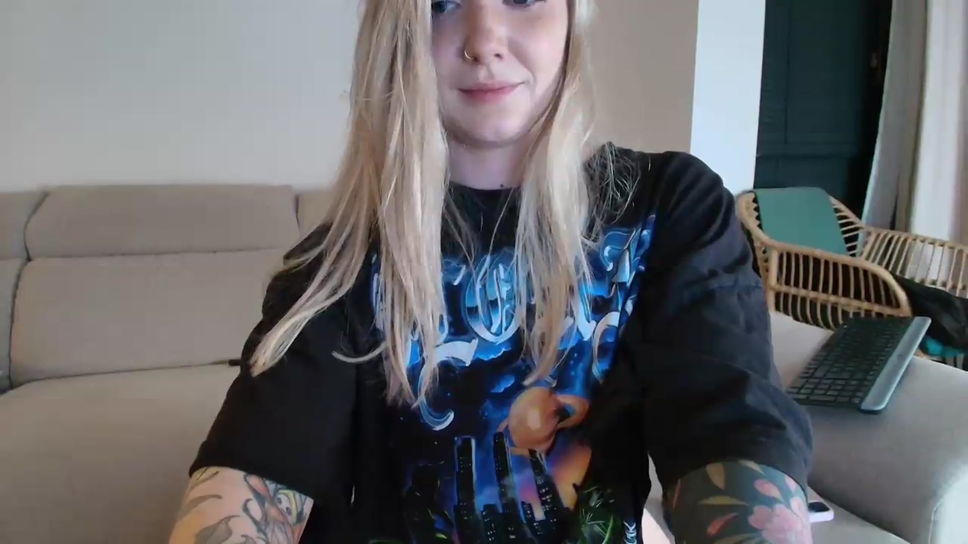 Gallery image thumbnail from Tattoo_bbgirl's myfreecams stream on, 05/26/2026, 21:28 image 19 of 20
