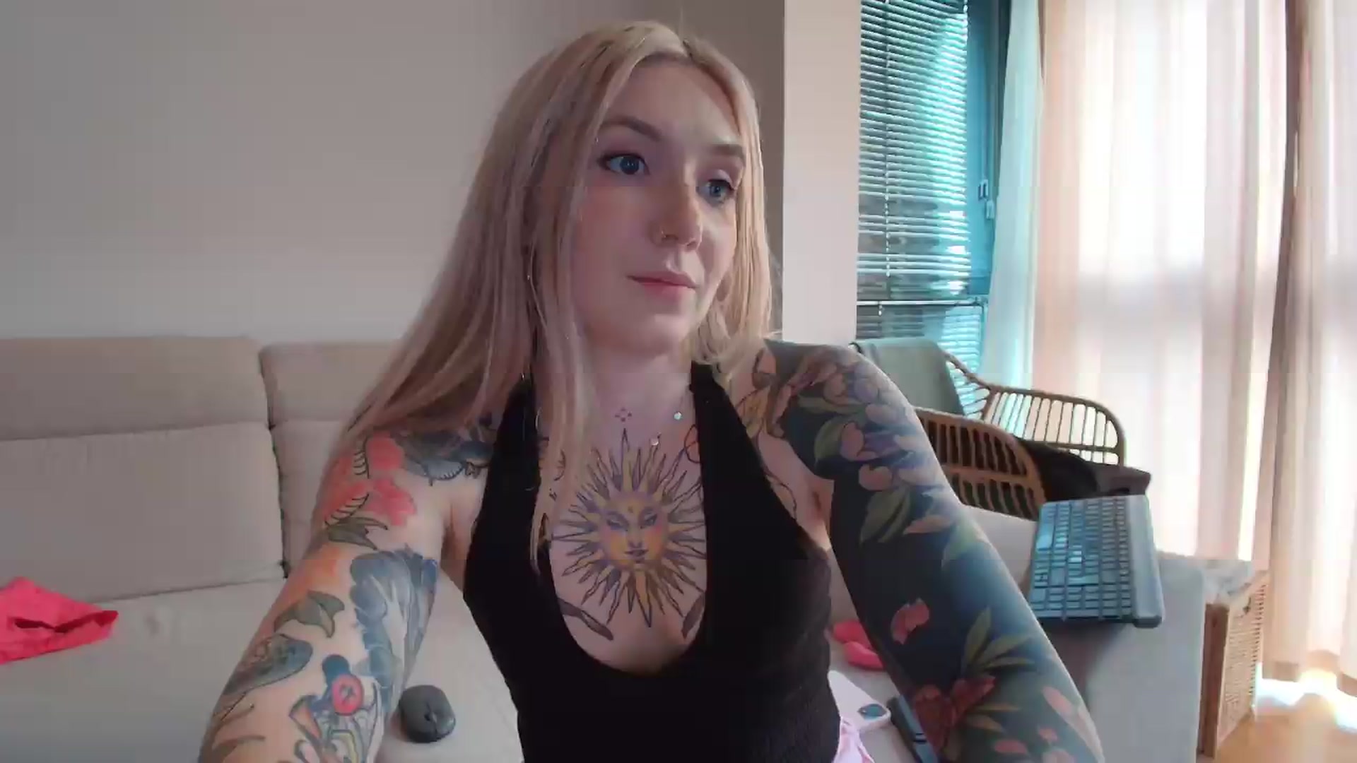 Gallery image thumbnail from Tattoo_bbgirl's myfreecams stream on, 05/27/2026, 18:47 image 19 of 20