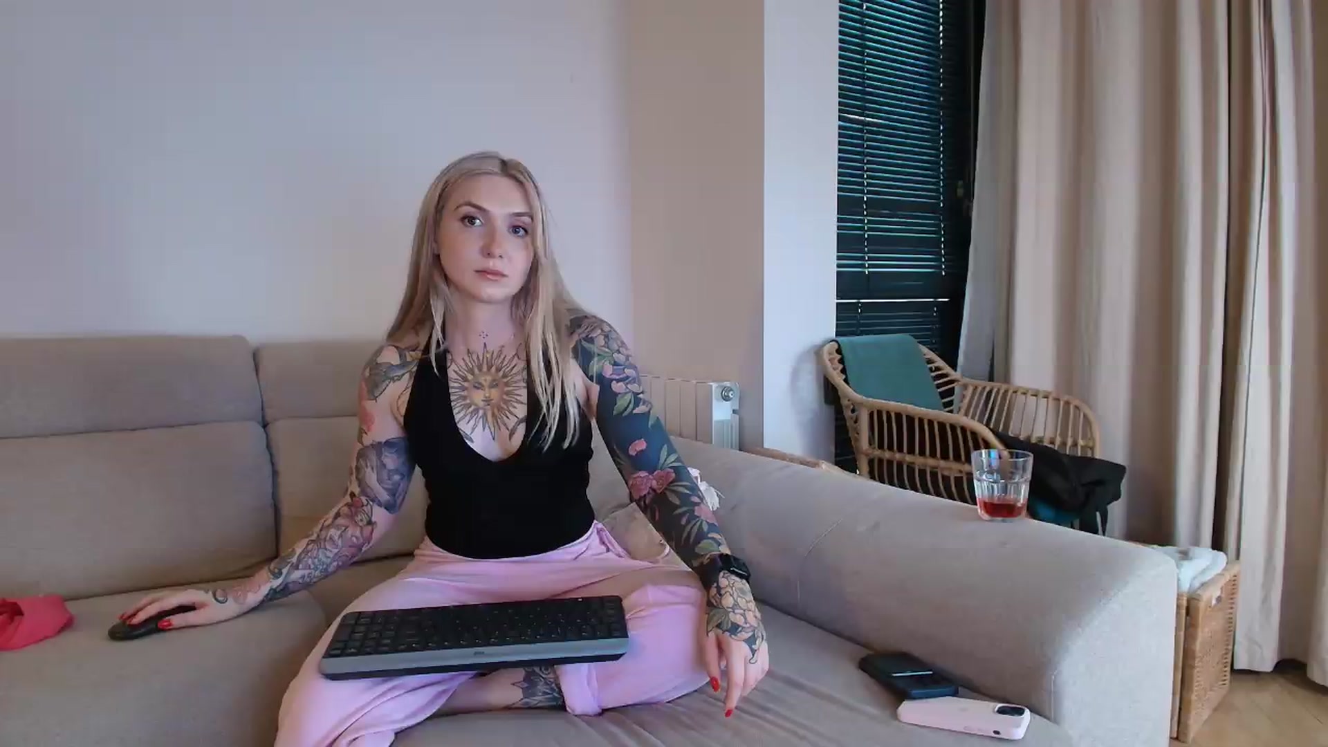 Gallery image thumbnail from Tattoo_bbgirl's myfreecams stream on, 05/27/2026, 19:45 image 10 of 20