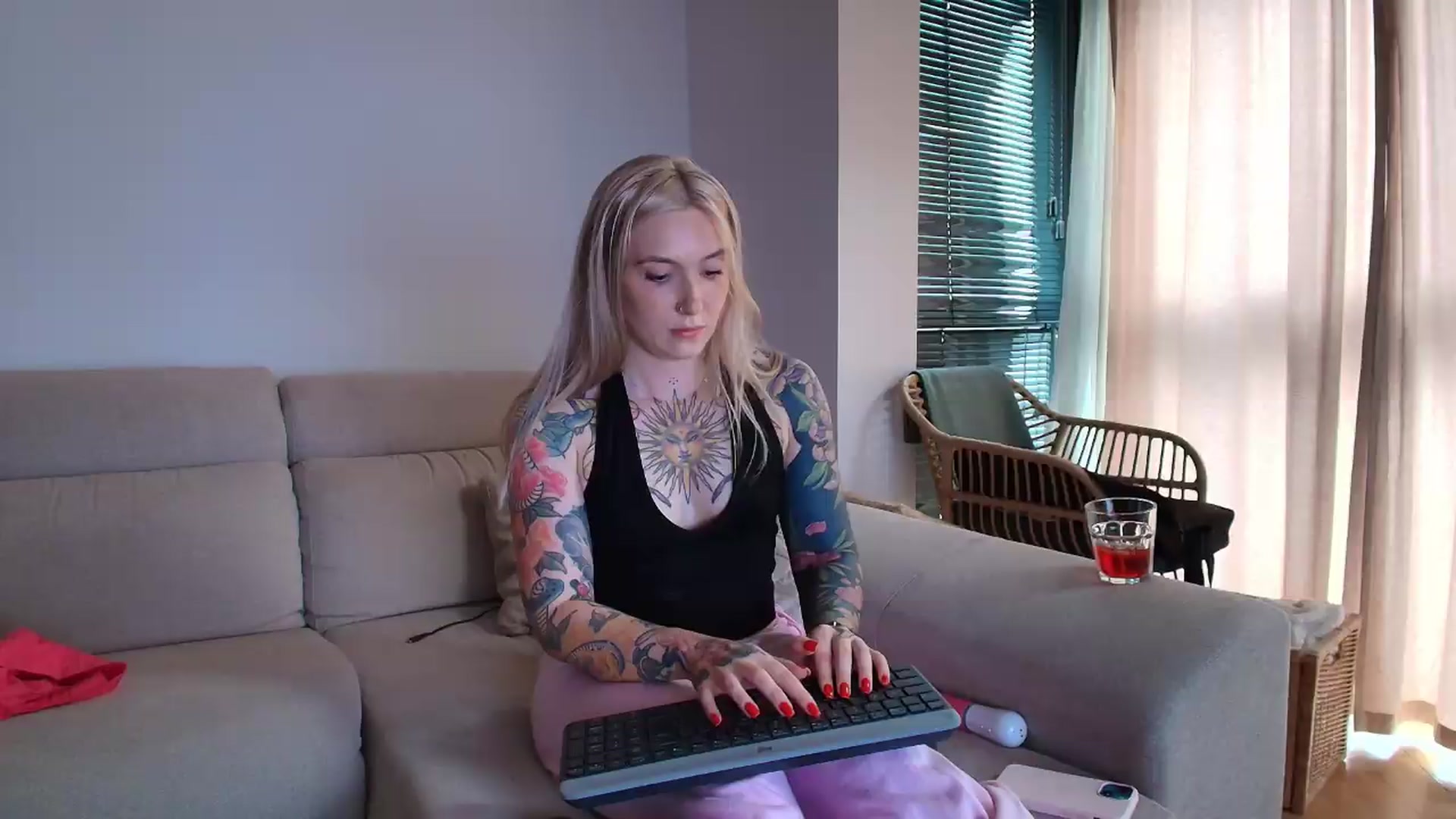 Gallery image thumbnail from Tattoo_bbgirl's myfreecams stream on, 05/27/2026, 19:45 image 3 of 20