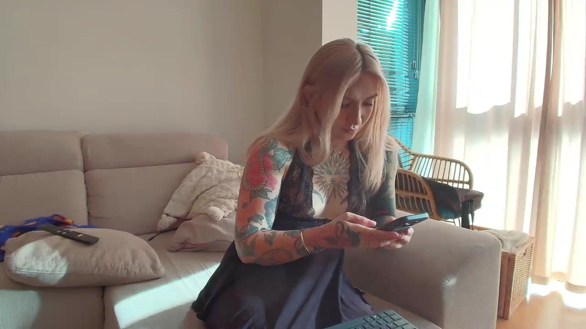 Gallery image thumbnail from Tattoo_bbgirl's myfreecams stream on, 05/29/2026, 16:37 image 3 of 20