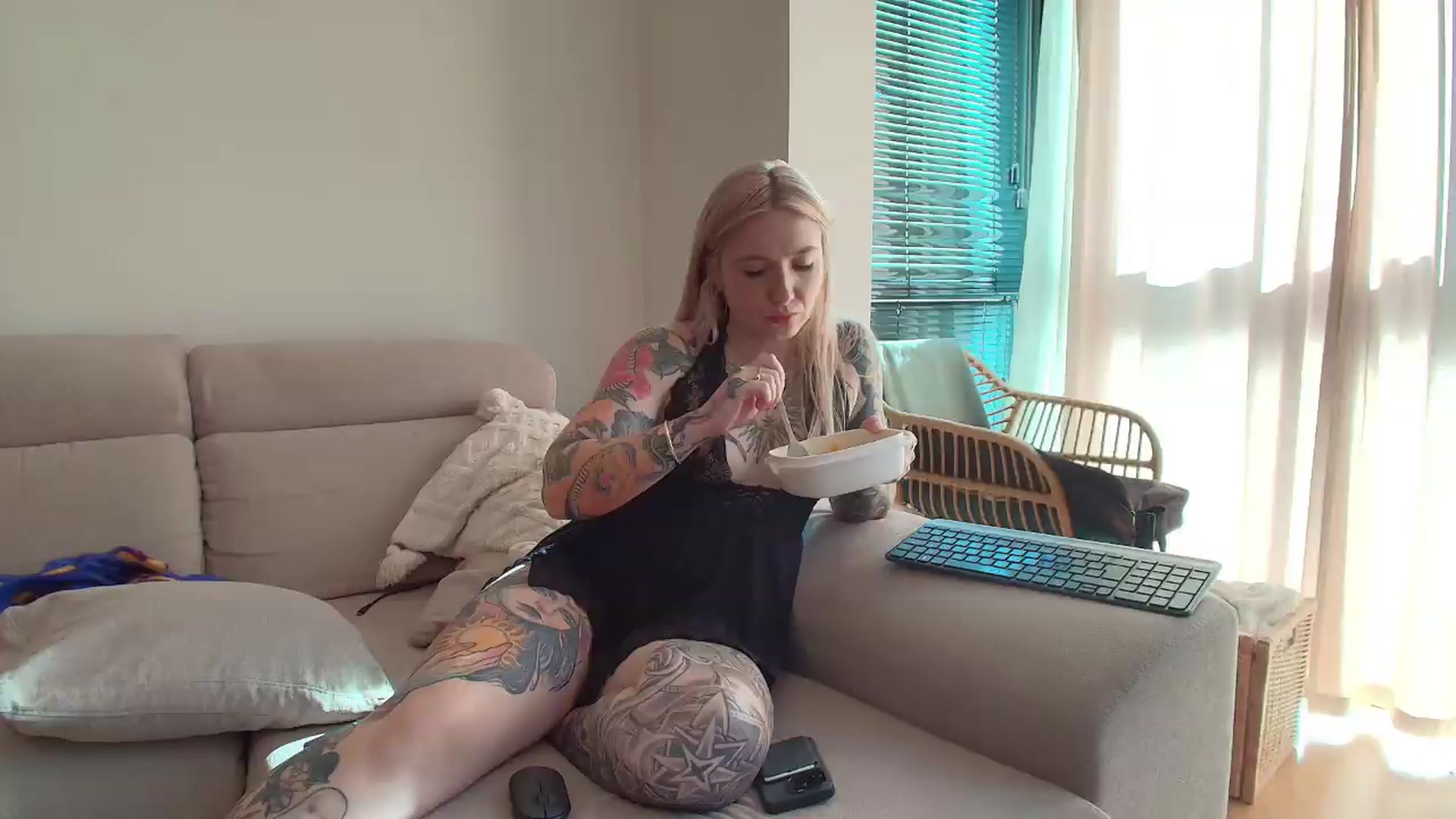 Gallery image thumbnail from Tattoo_bbgirl's myfreecams stream on, 05/29/2026, 16:37 image 14 of 20