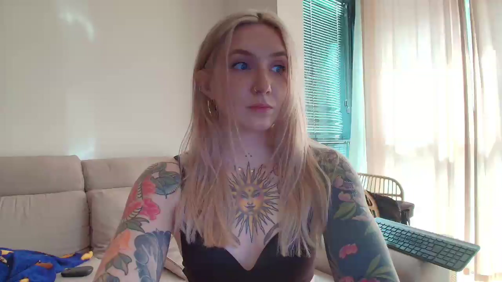 Gallery image thumbnail from Tattoo_bbgirl's myfreecams stream on, 06/01/2026, 15:23 image 16 of 20