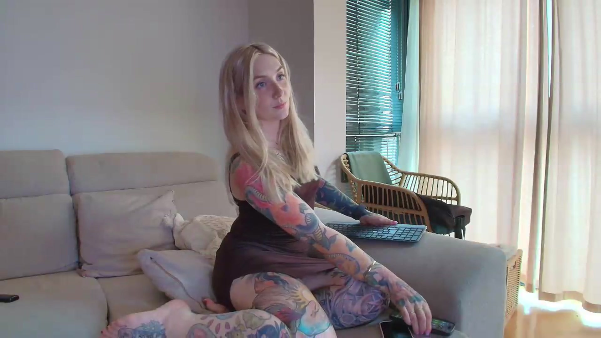 Gallery image thumbnail from Tattoo_bbgirl's myfreecams stream on, 06/01/2026, 19:14 image 17 of 20