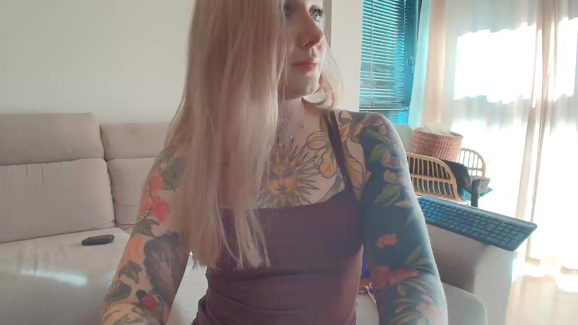 Gallery image thumbnail from Tattoo_bbgirl's myfreecams stream on, 06/08/2026, 16:59 image 14 of 20