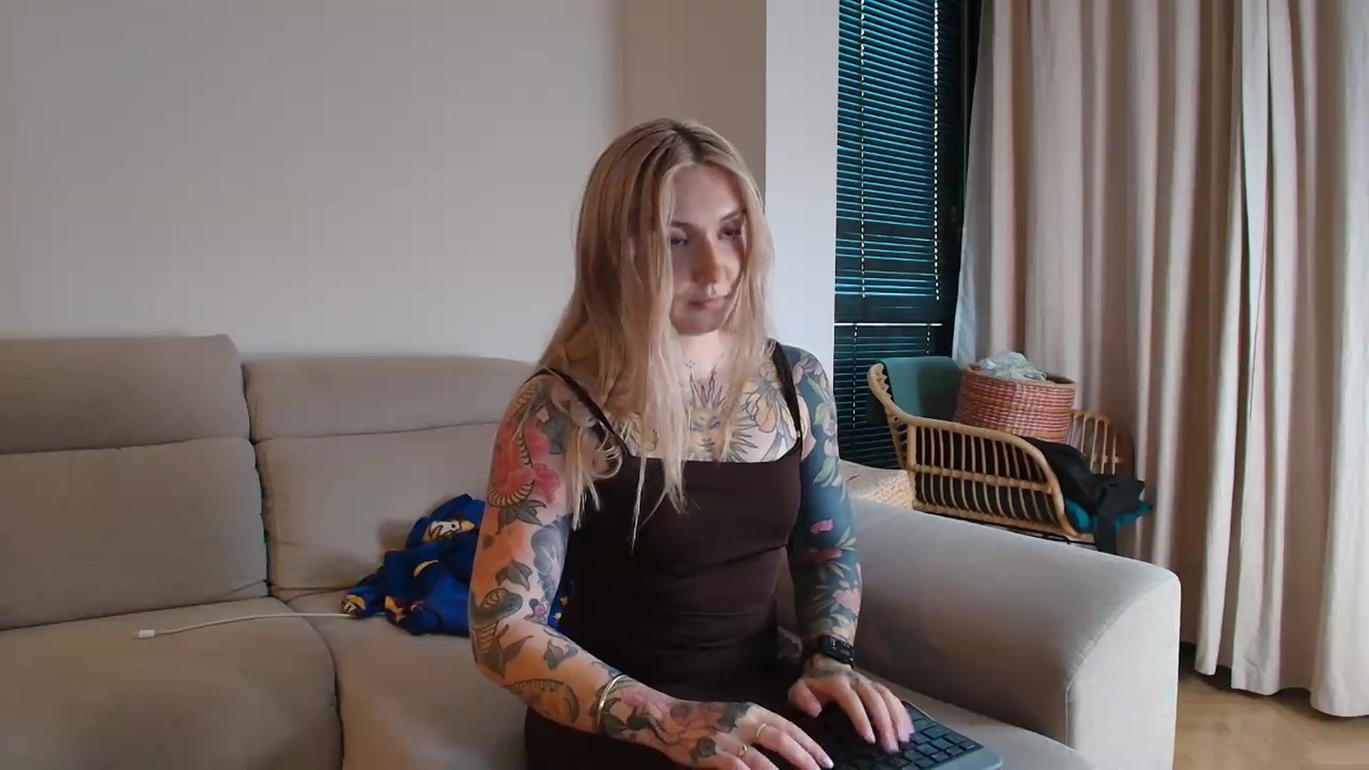 Gallery image thumbnail from Tattoo_bbgirl's myfreecams stream on, 06/08/2026, 20:22 image 5 of 20